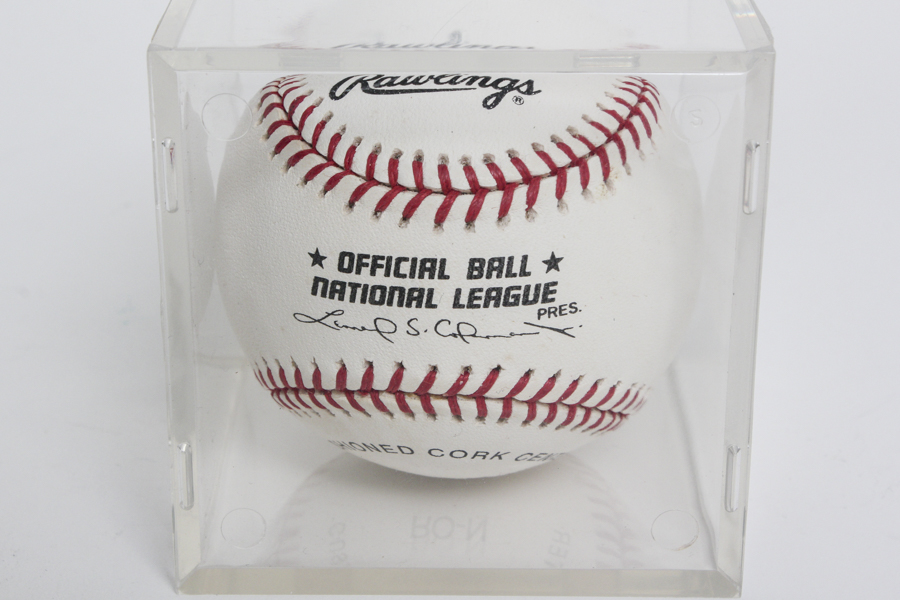 Signed Mike Schmidt Baseball