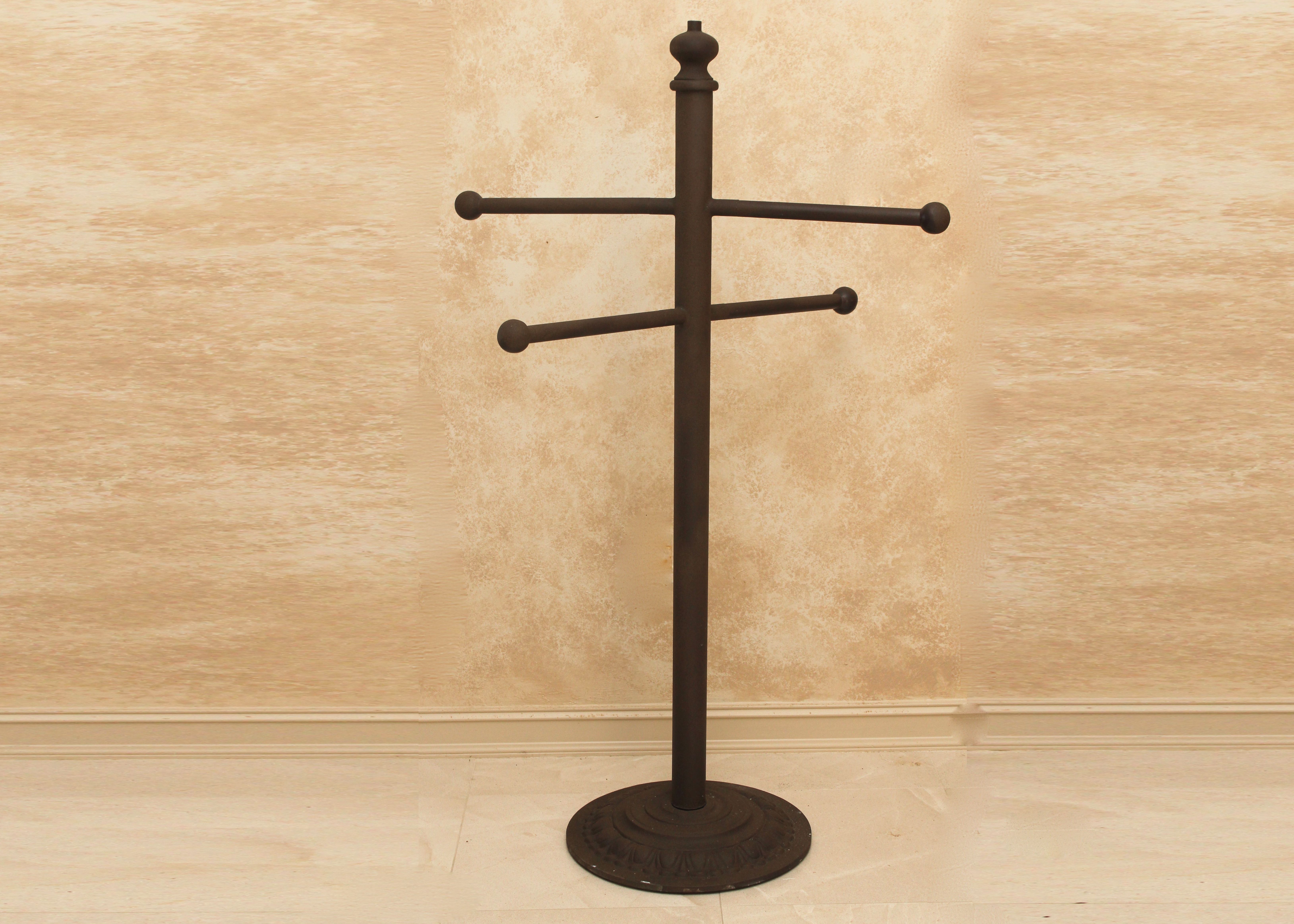 Metal Pool Towel Rack