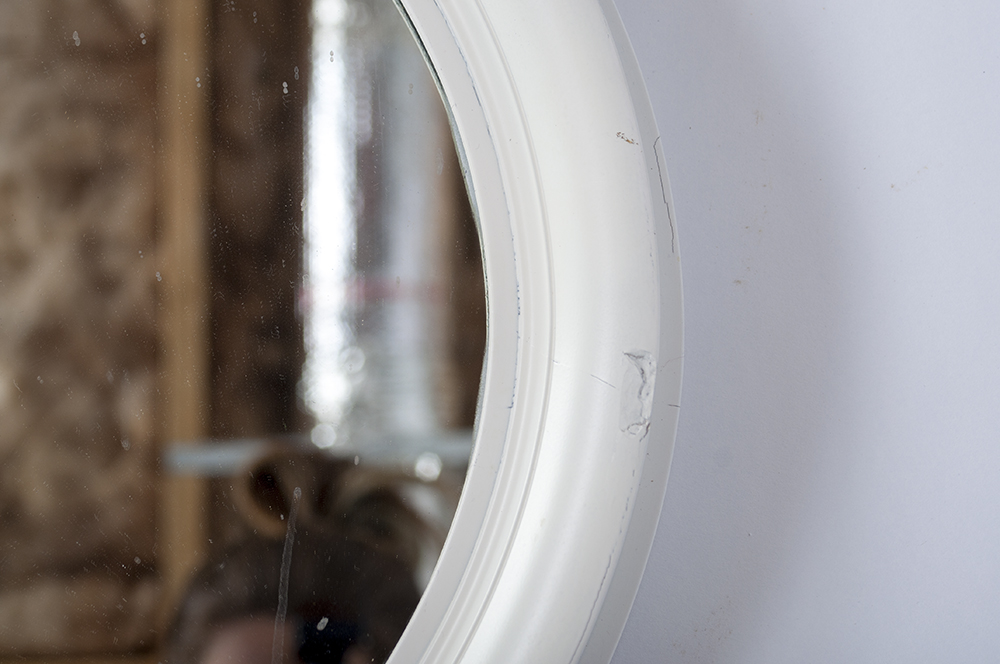 Round Wall Mirror