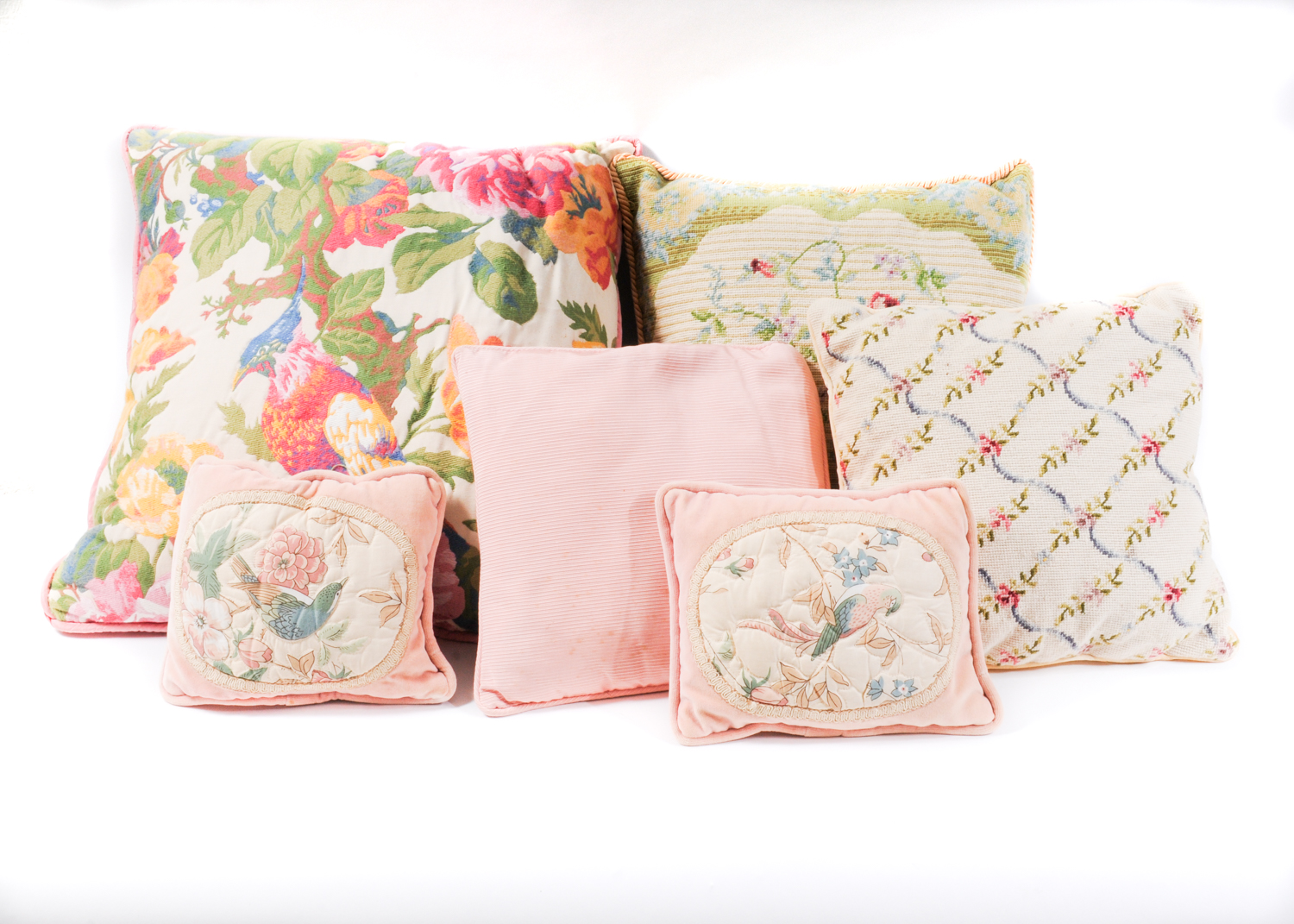 Set of Decorative Pillows