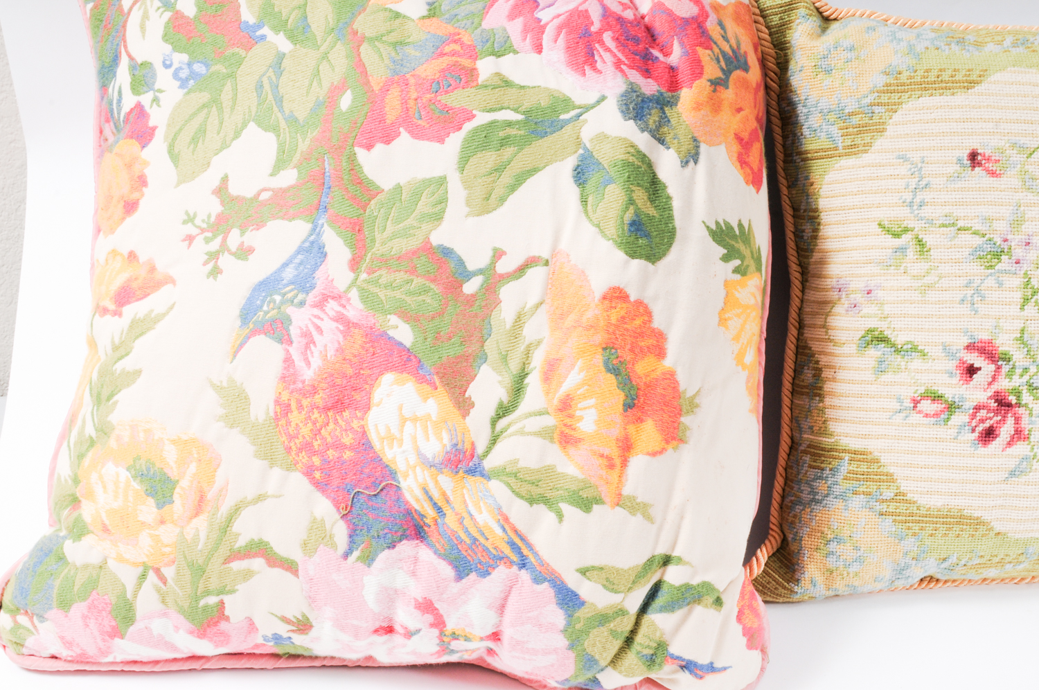 Set of Decorative Pillows