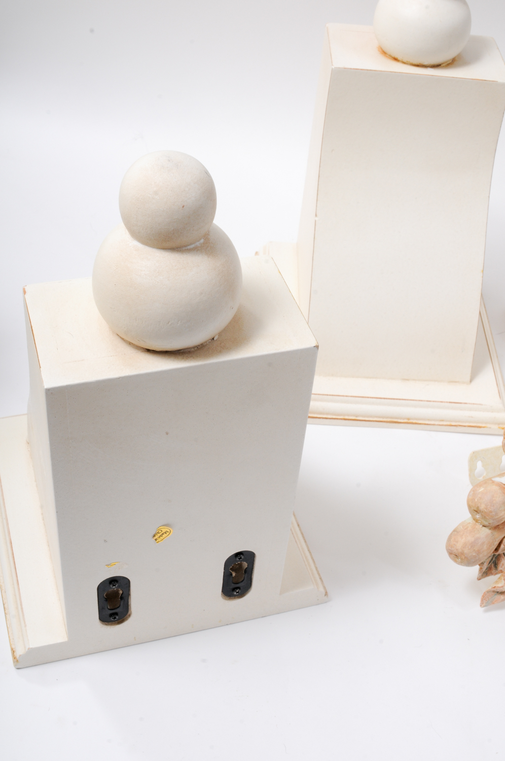 Wall Shelves and Brackets