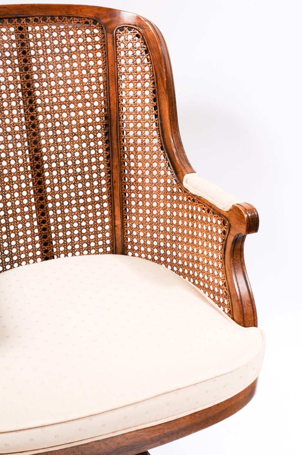 Mid-Century Swivel Chair