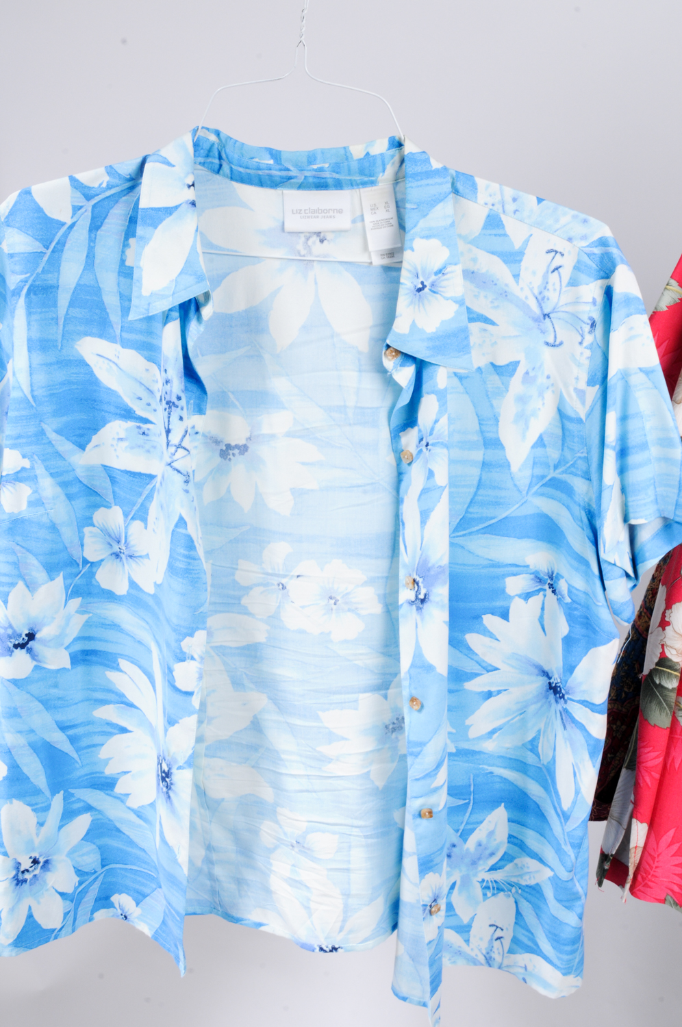 Women's Jackets & Shirts