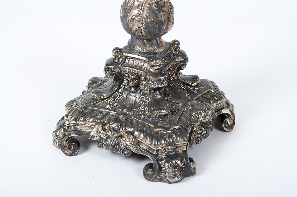 Antique B&H Banquet Lamp