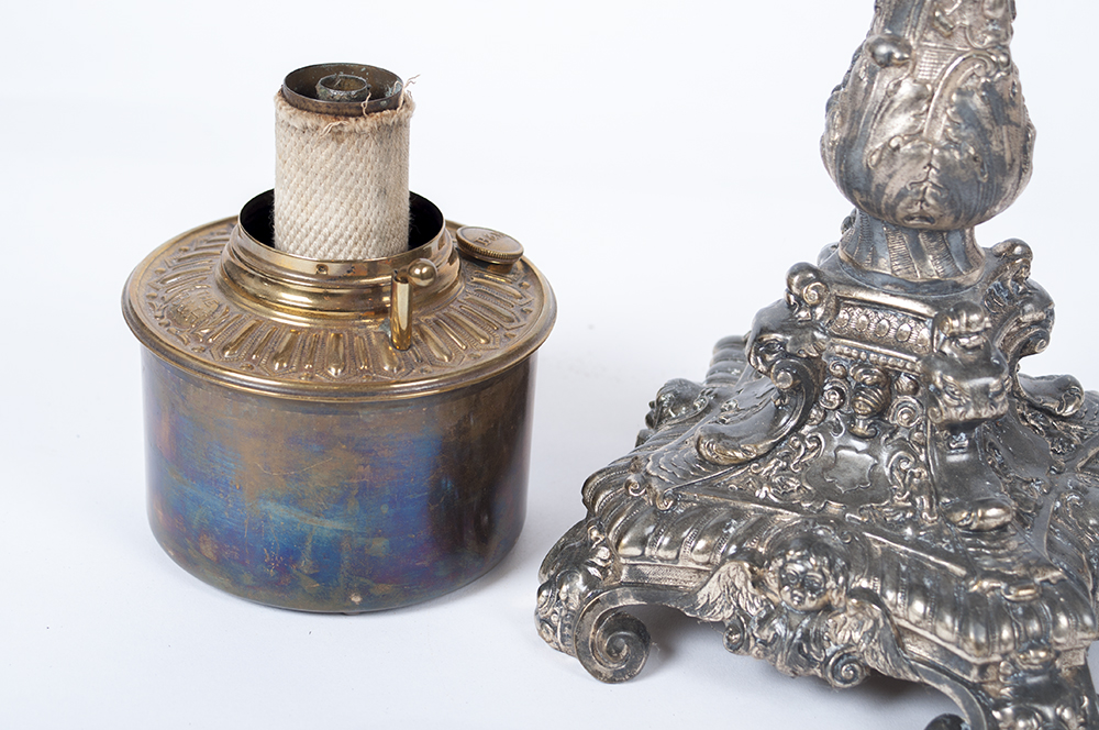 Antique B&H Banquet Lamp