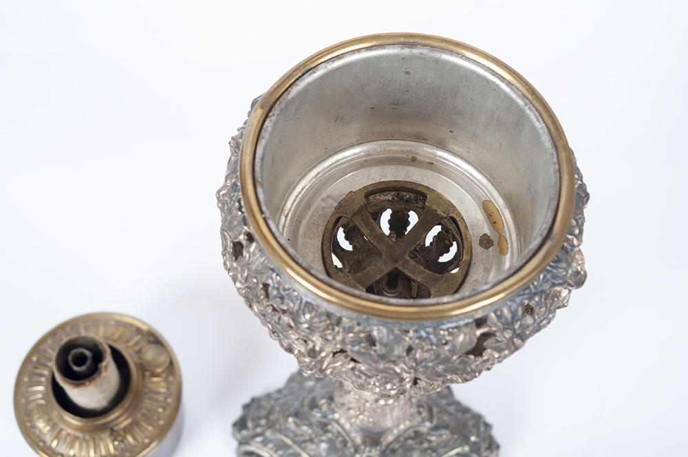 Antique B&H Banquet Lamp