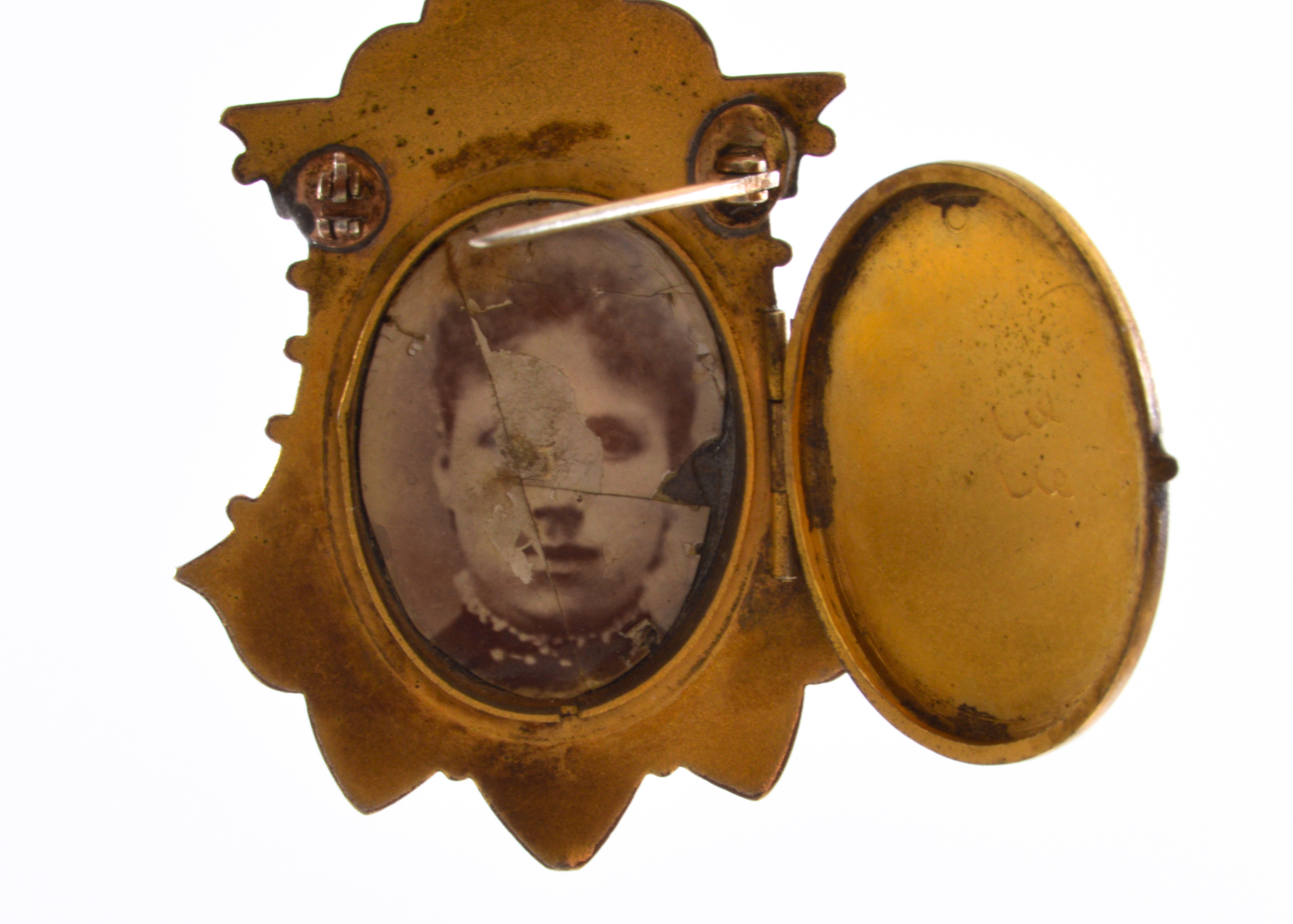 Late 19th Century Necklace Pendant Locket with Photograph