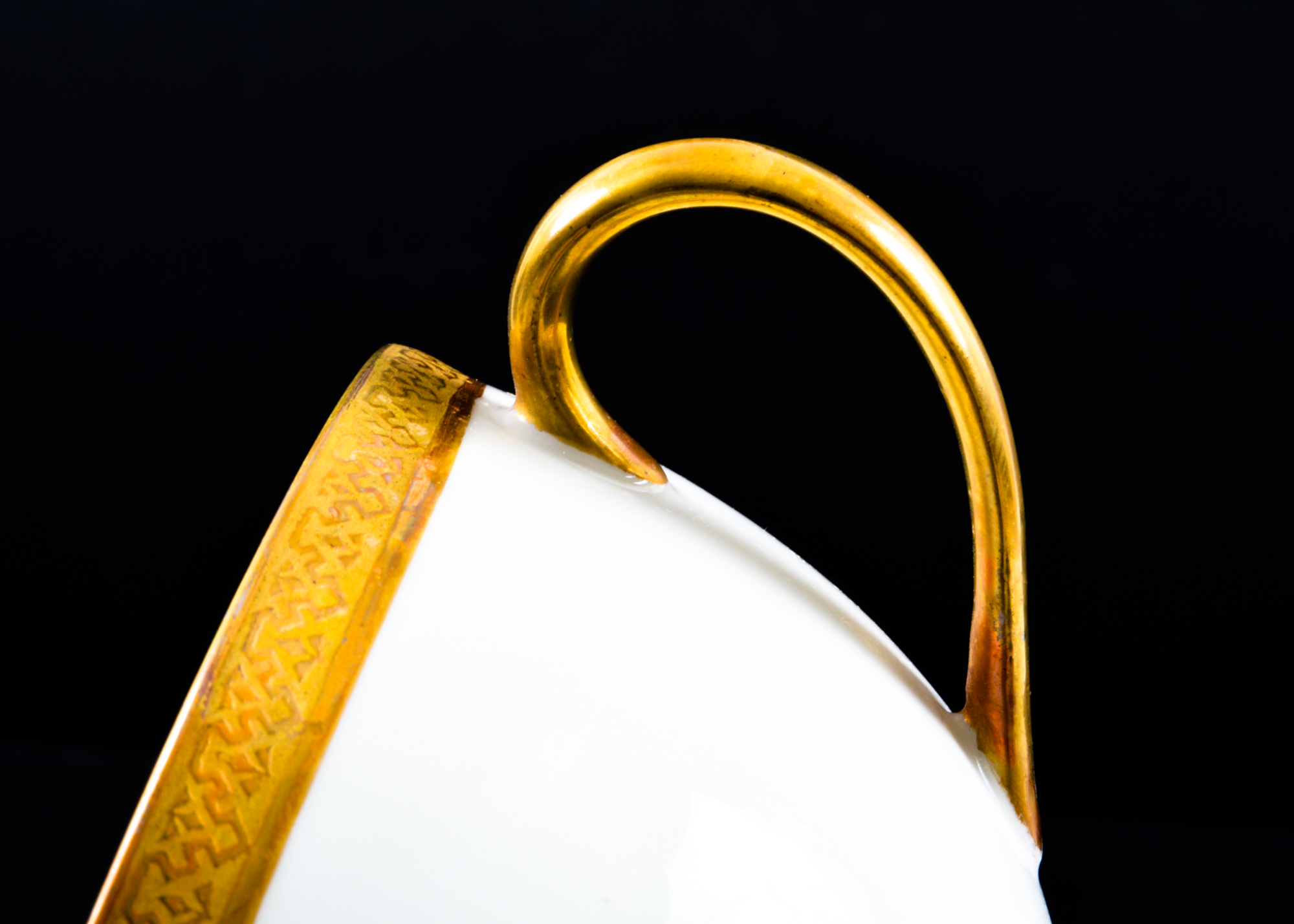 Limoges Gold and White Porcelain Dish Set