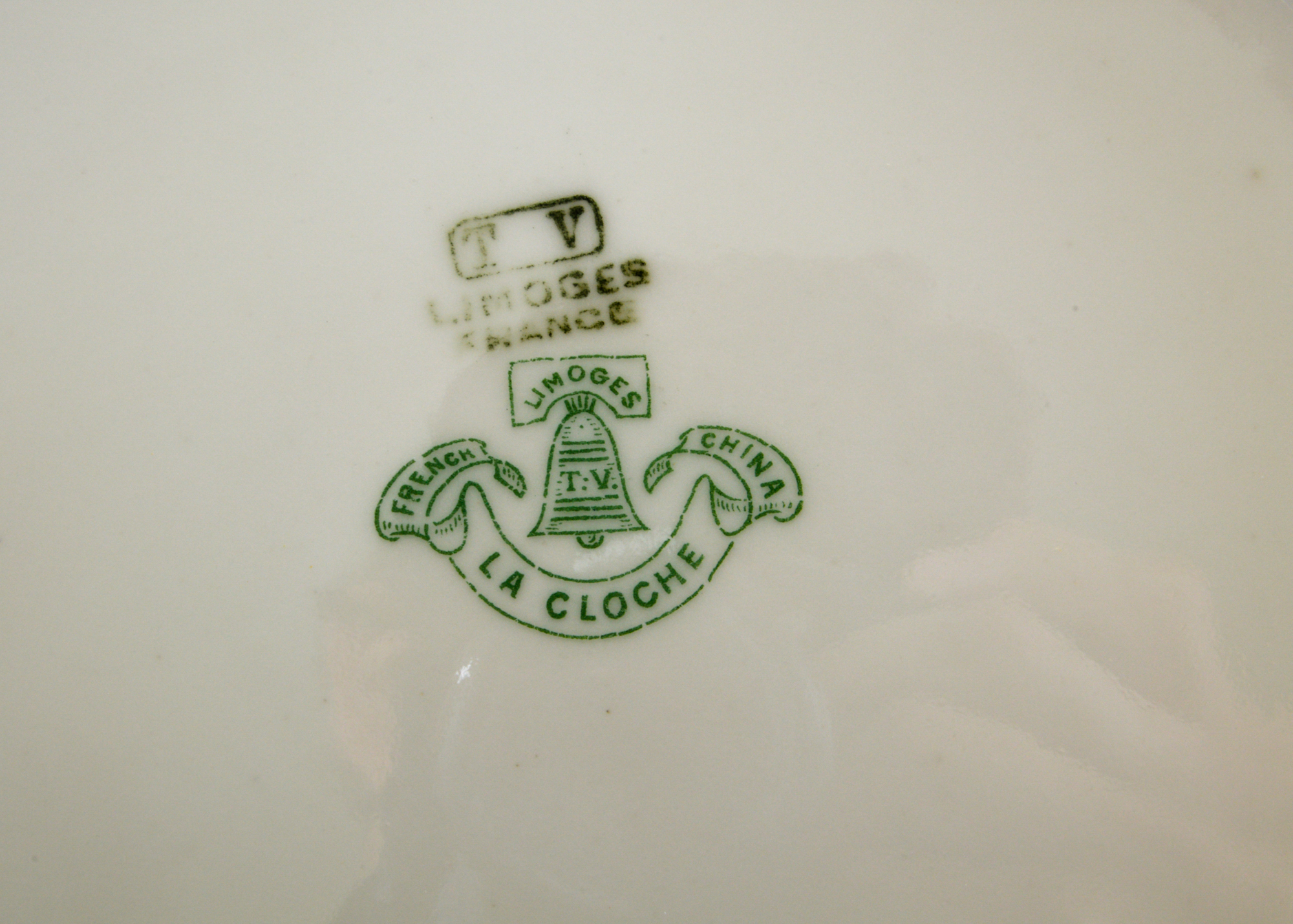 Limoges Gold and White Porcelain Dish Set