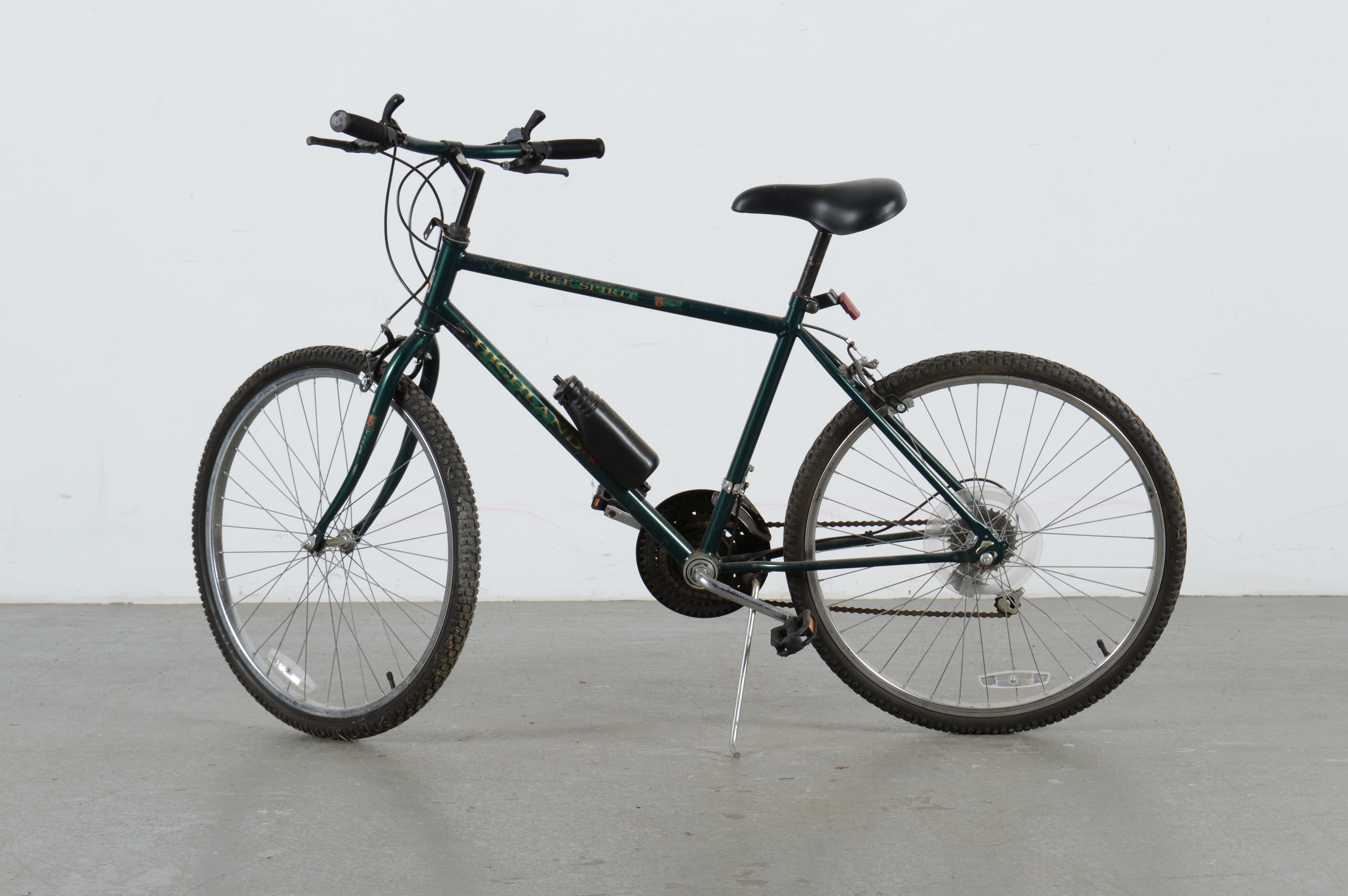 Free Spirit 15-Speed Highland Men's Bicycle