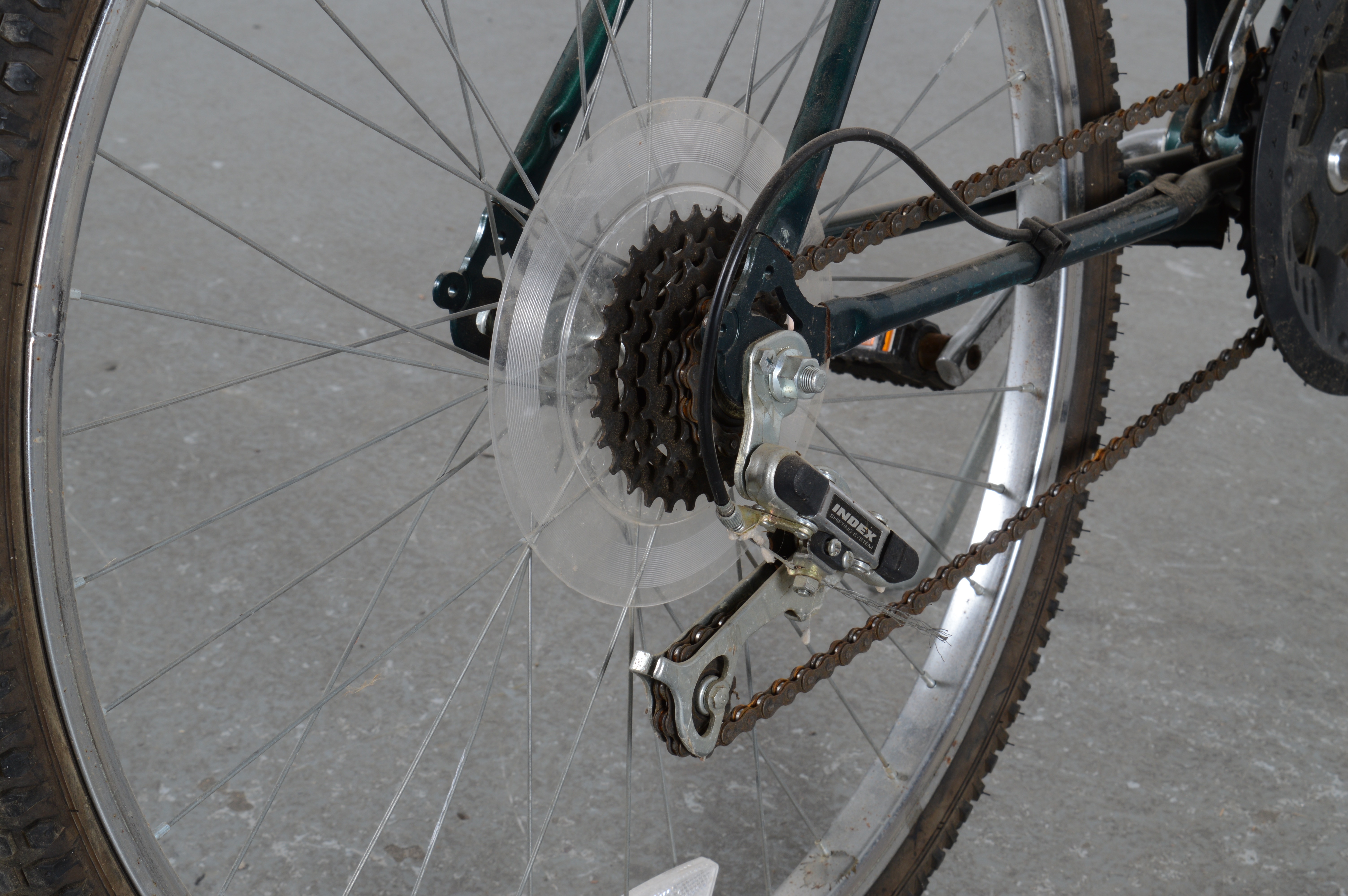 Free Spirit 15-Speed Highland Men's Bicycle