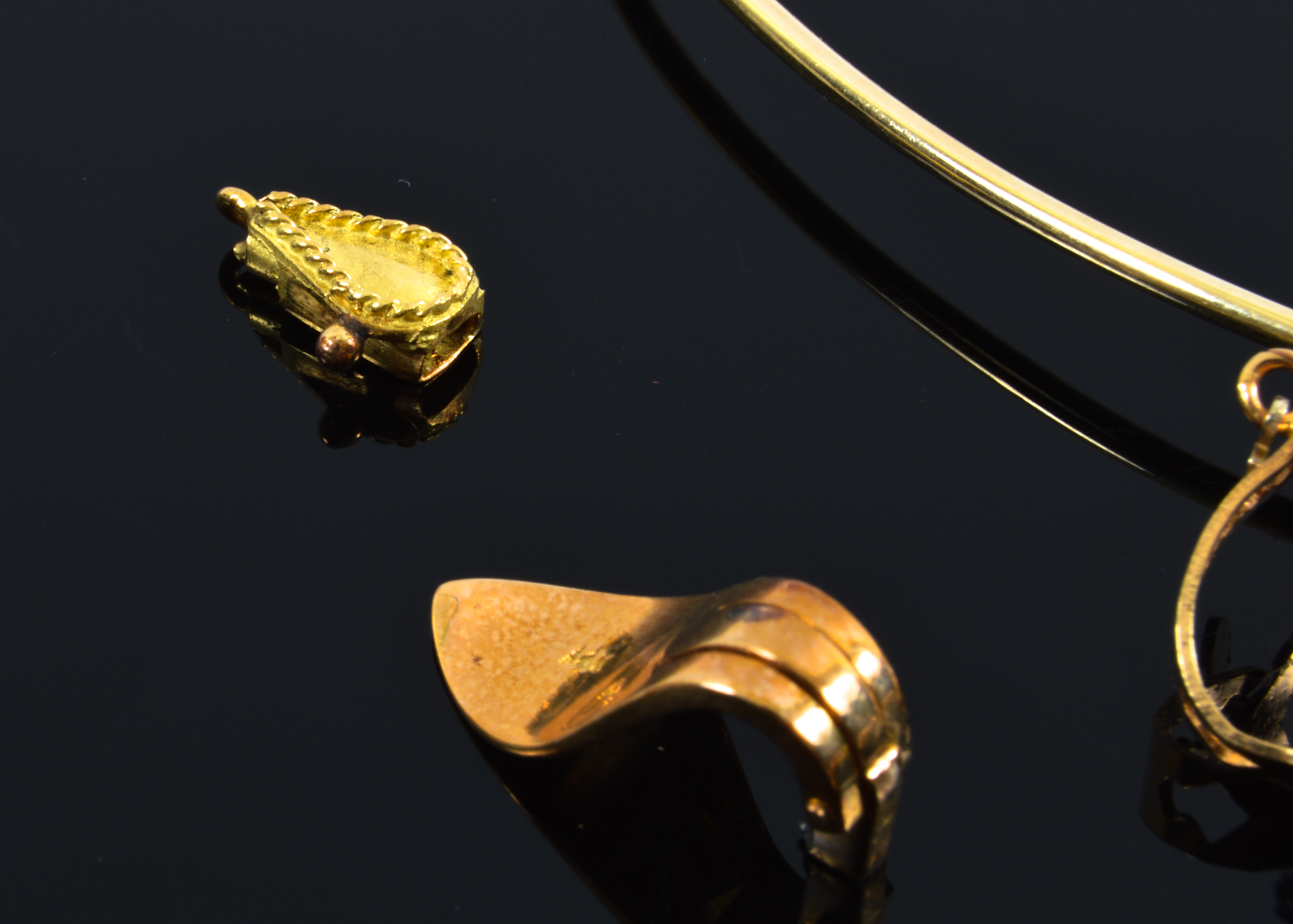 14K Gold Necklace and Components