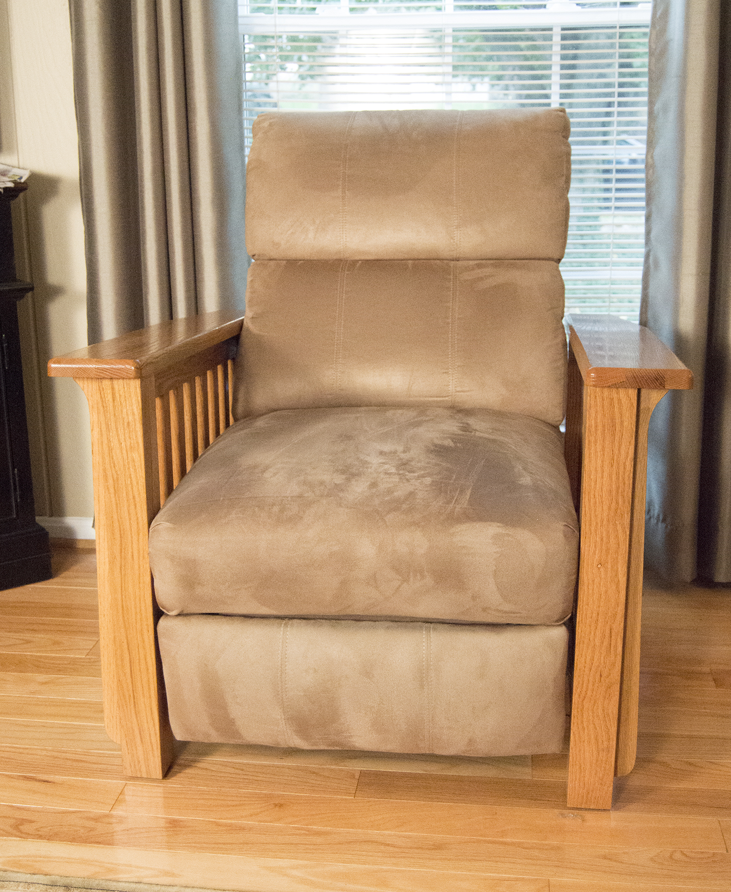 Mission Style Recliner