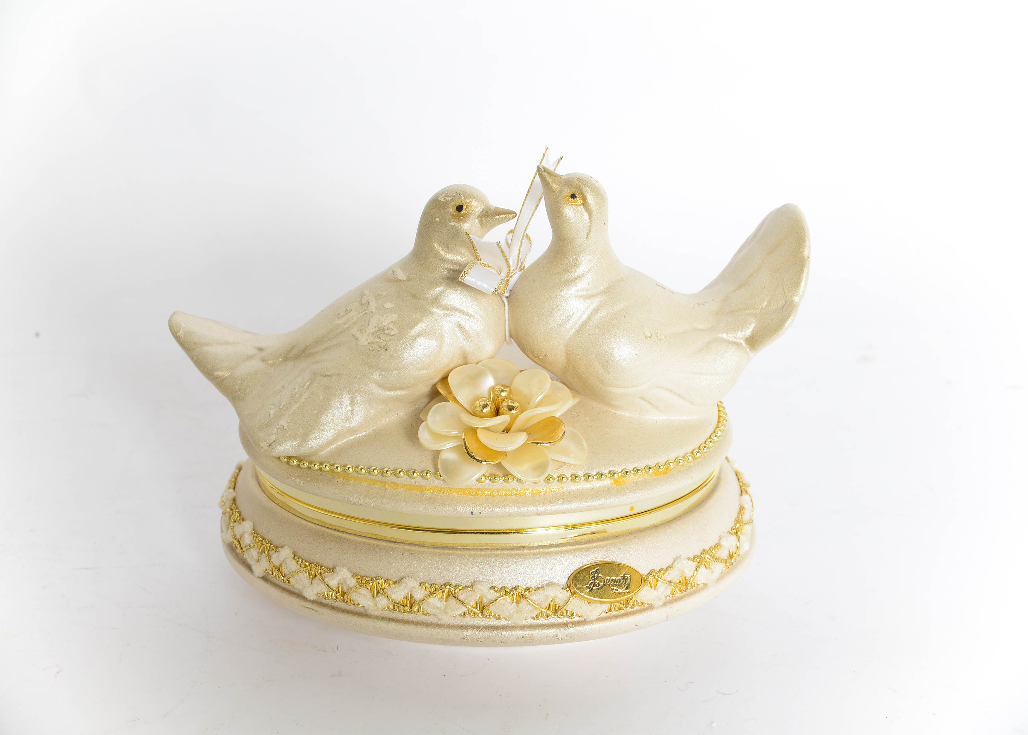 Vintage Italian Ceramic Capodimonte Type Jewelry Box