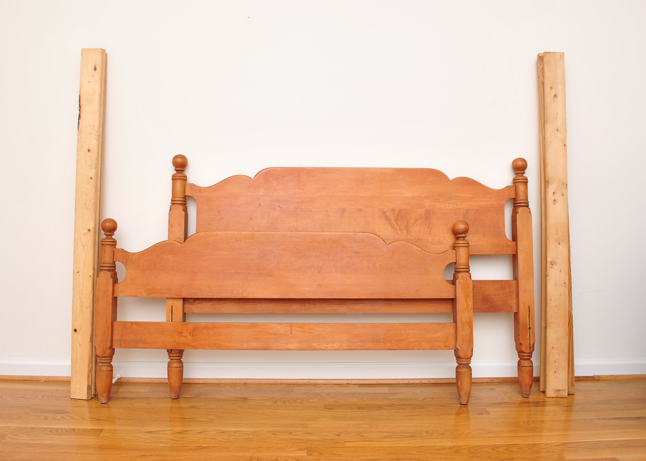 Vintage Full Size Maple Bed Headboard & Footboard
