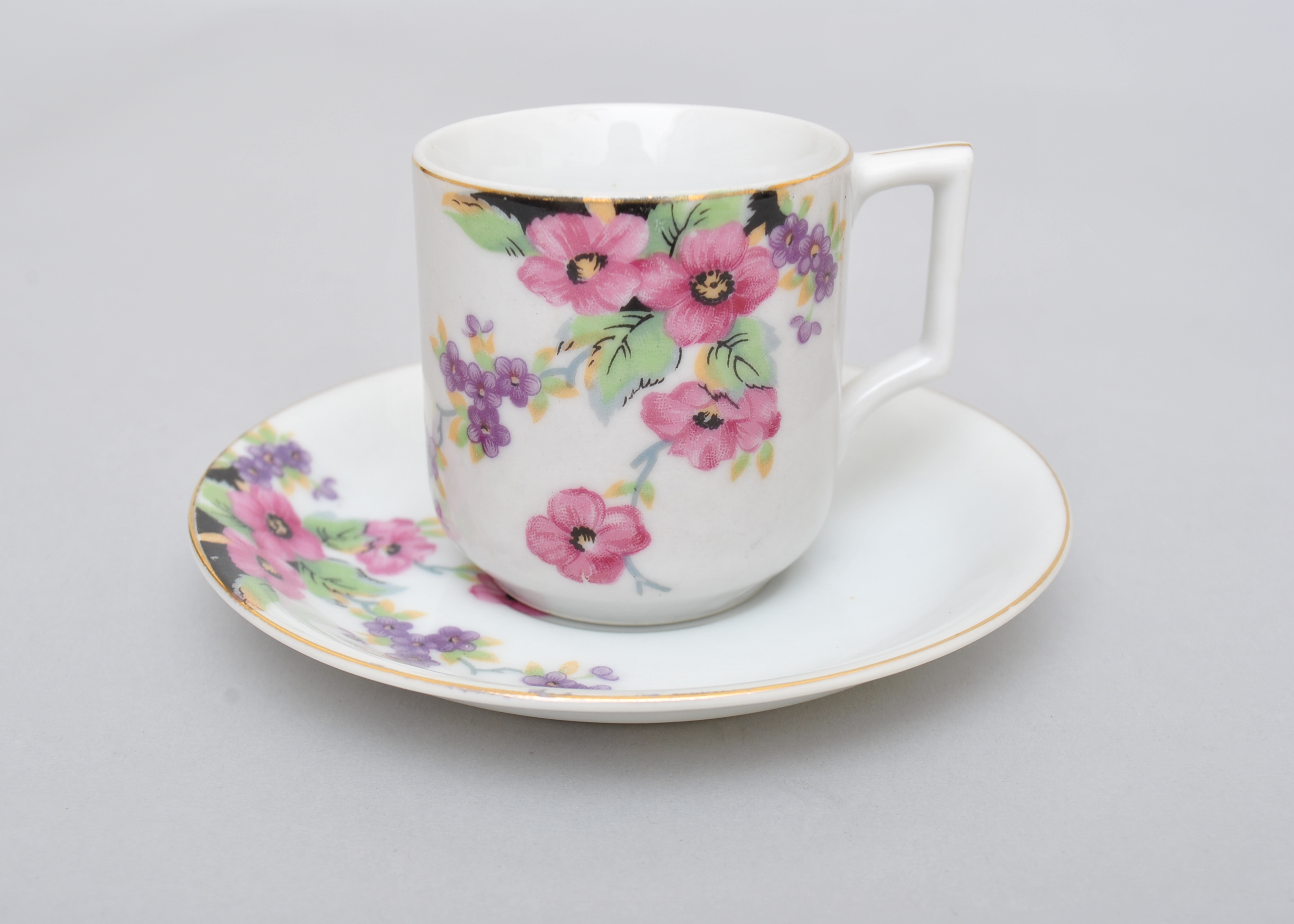 Occupied Japan Coffee Cups and Saucers