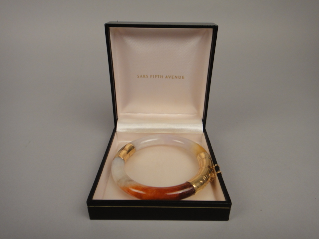 14k Gold White and Rust Jade Bangle Bracelet