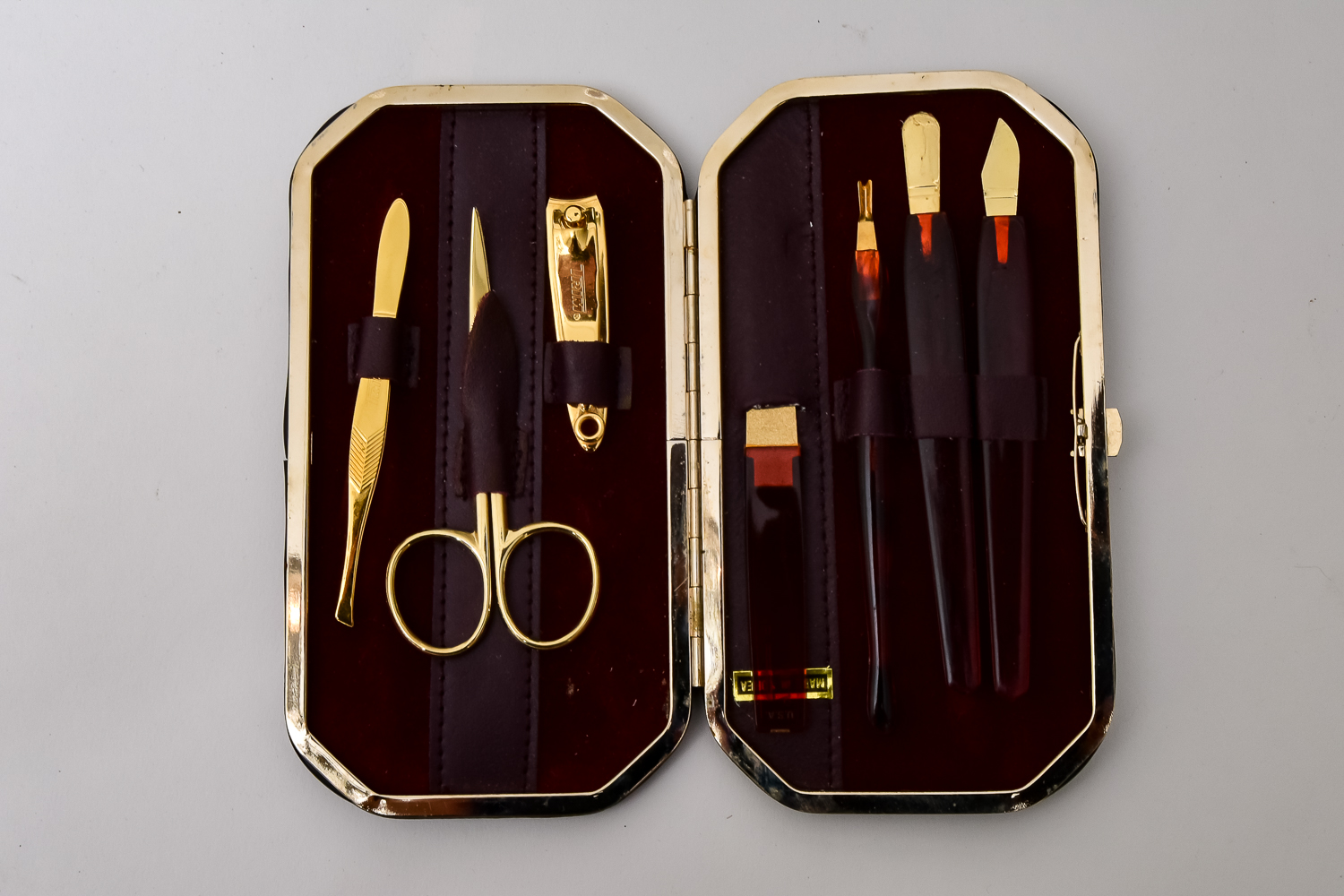 Shaker Style Painted Hat Box