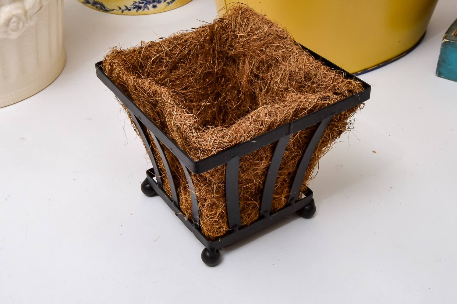 Assortment of Home Decor