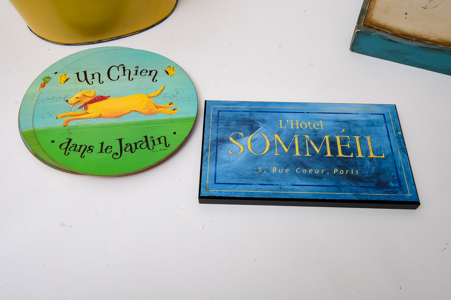 Assortment of Home Decor