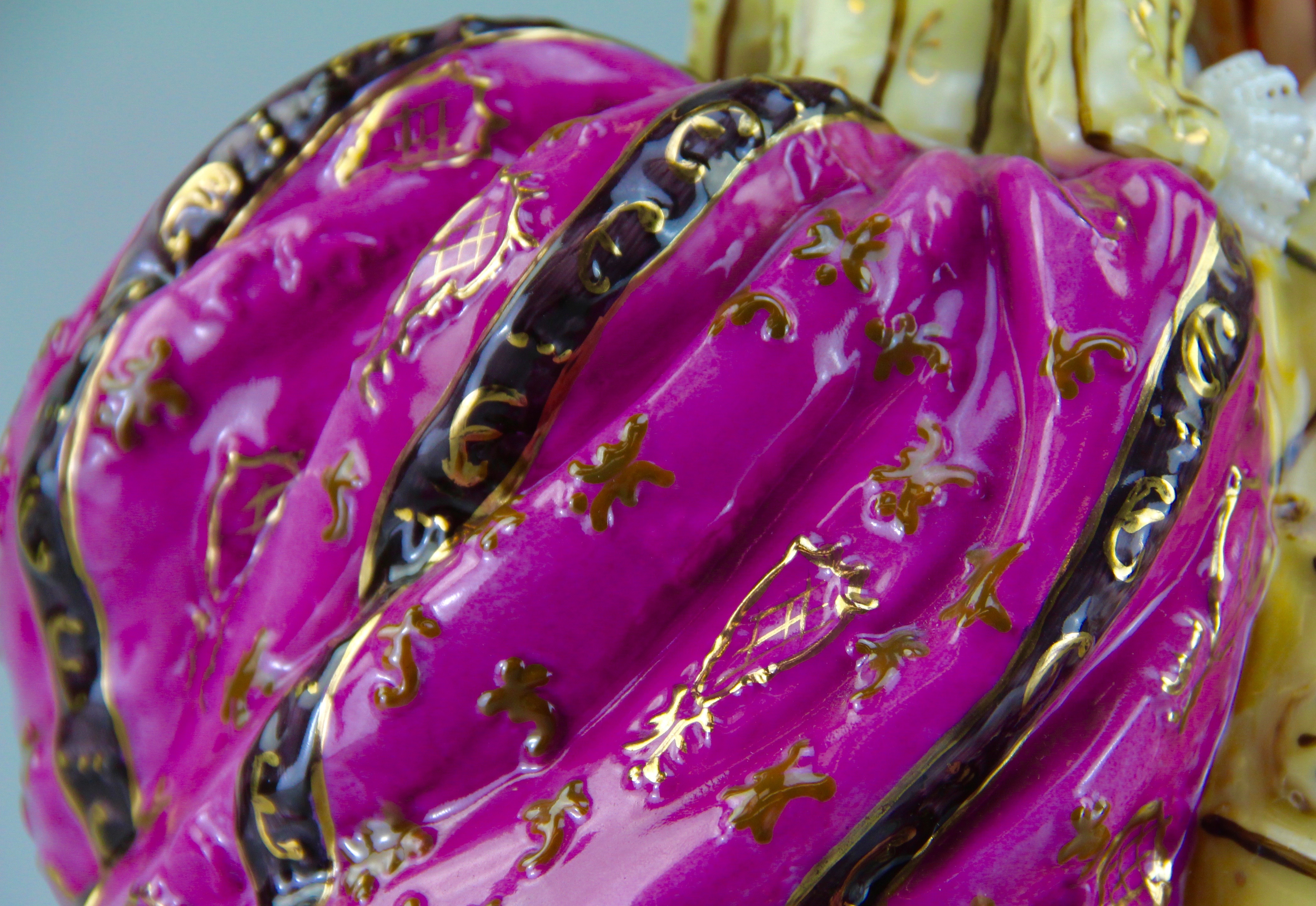 Antique Dresden Porcelain Figurine of Two 18th Century Ladies