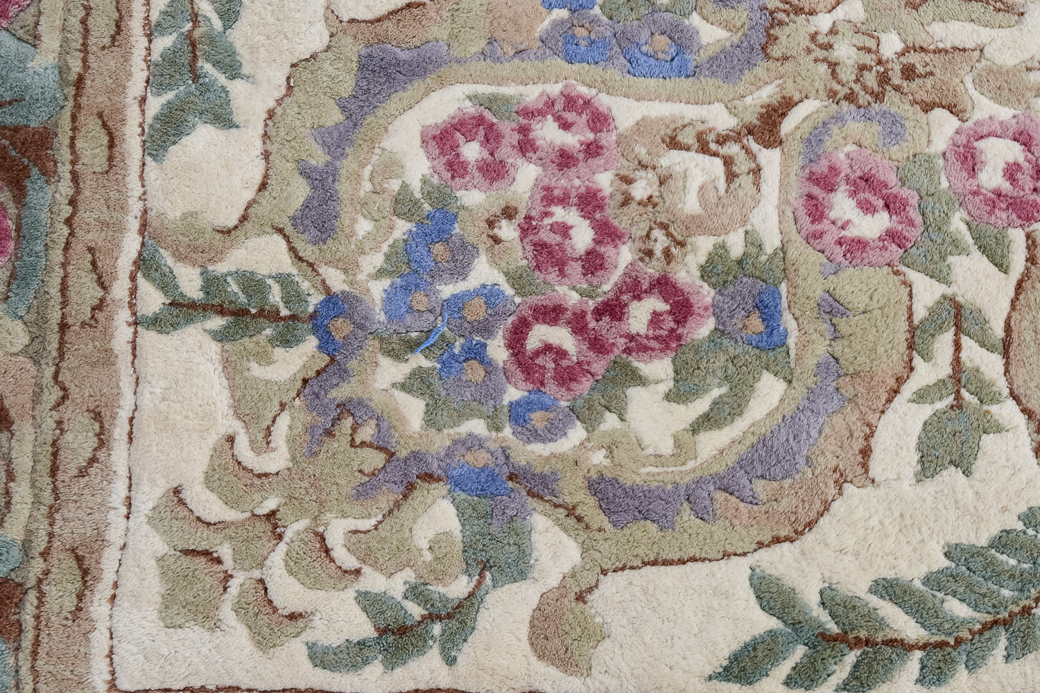 Chindia Hand Woven Oriental Rug