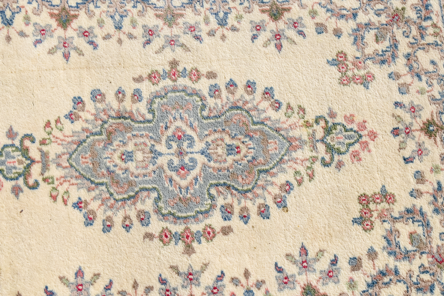 Handmade 100% Woollen Indian Rug