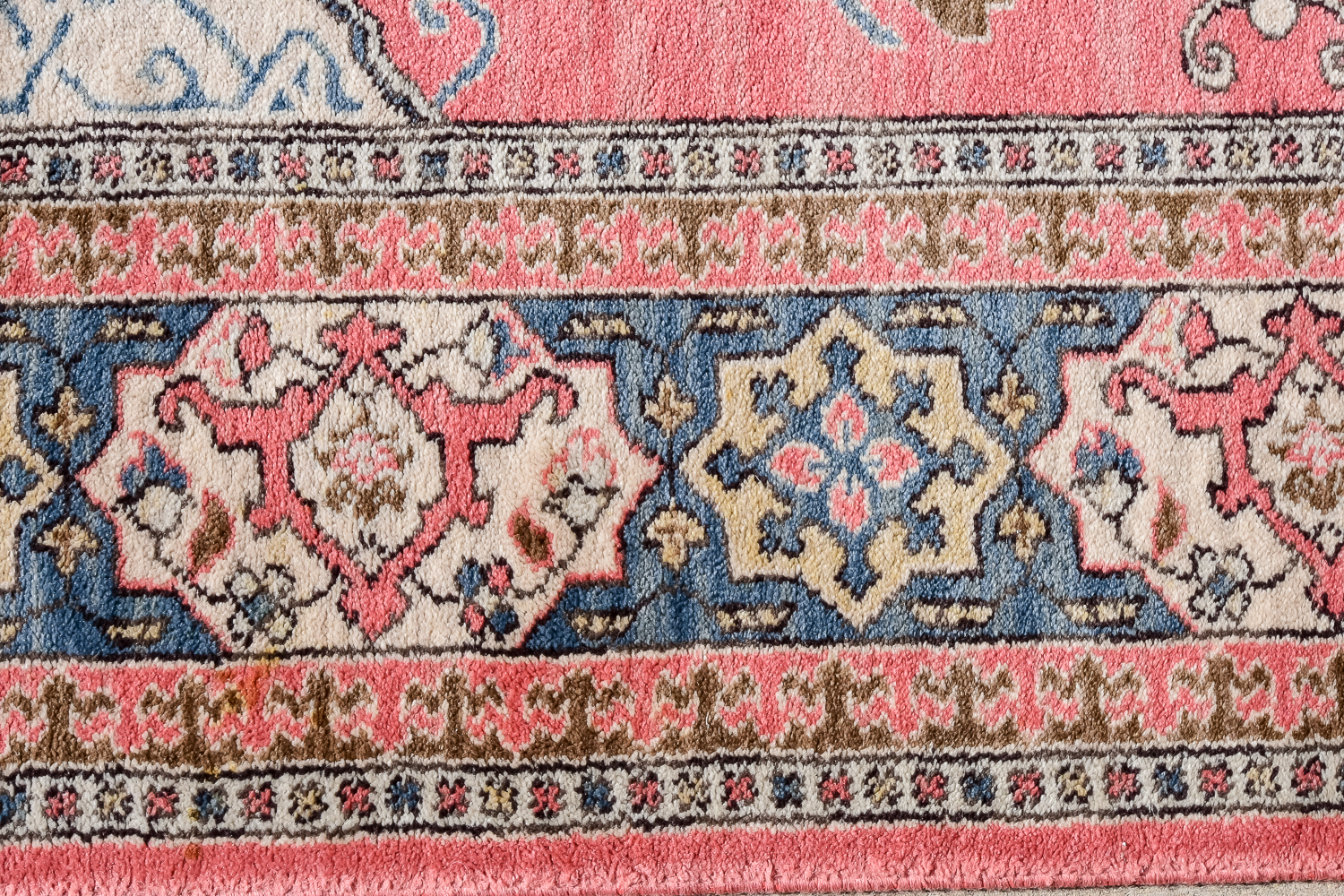 Karastan "Bergama" Wool Rug