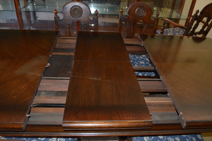 Batesville Cabinet Company Dining Table