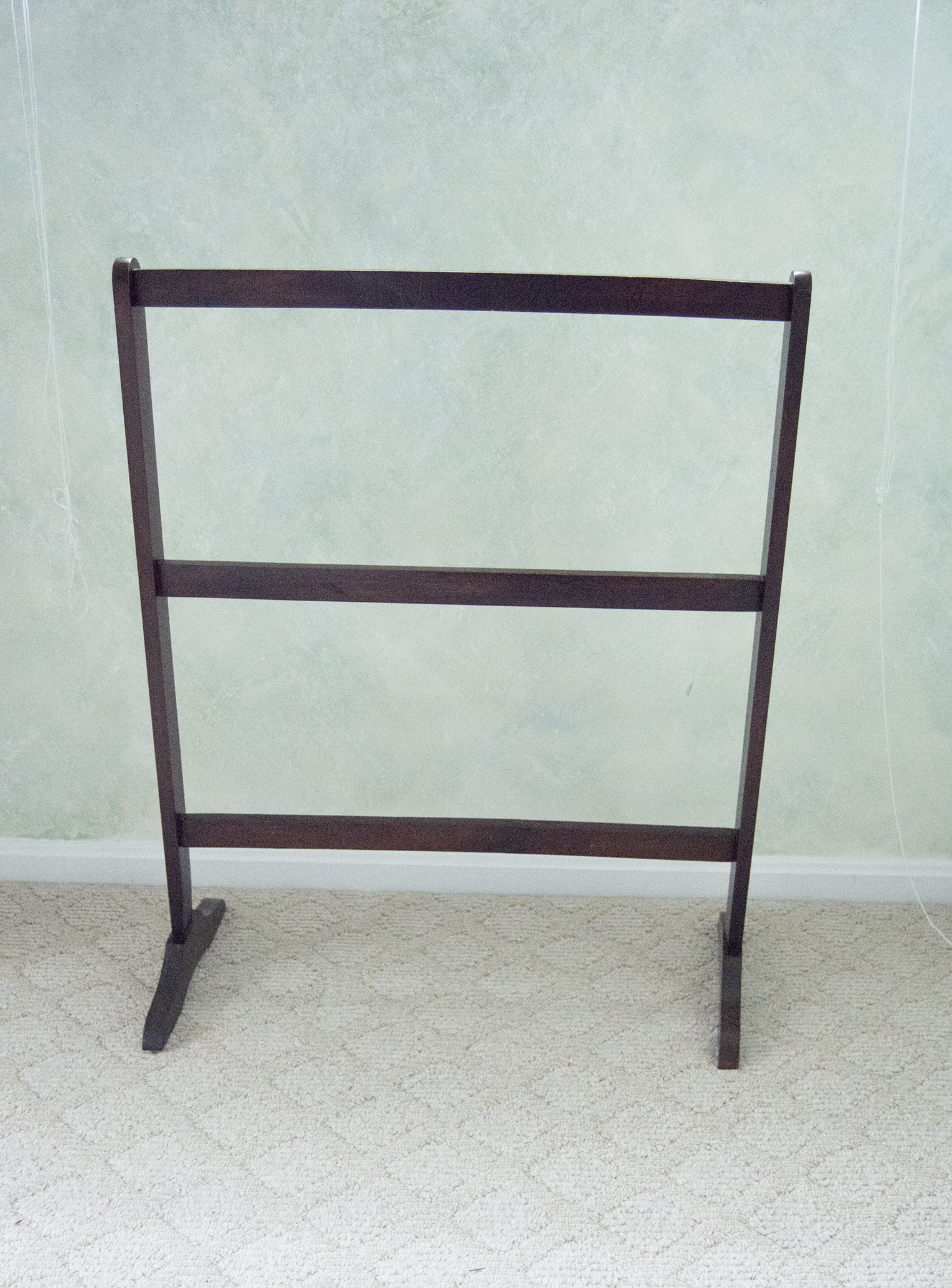 Wooden Blanket Rack