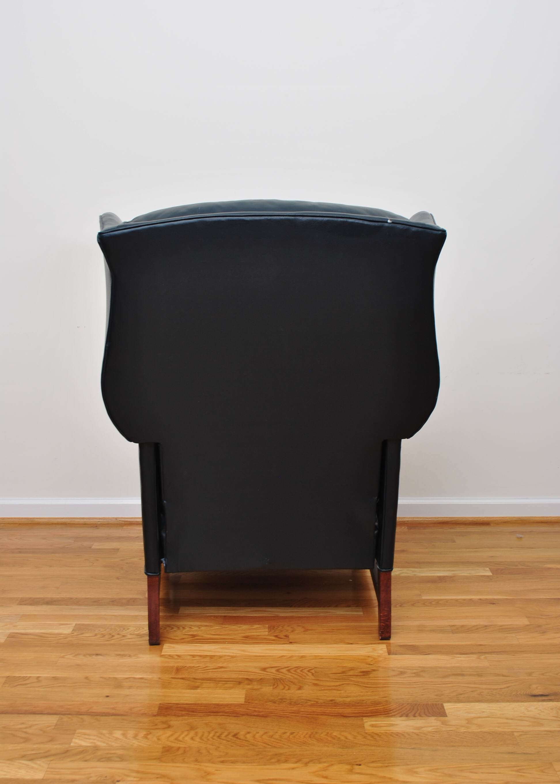 Upholstered Motioncraft Leather & Vinyl Armchair Recliner