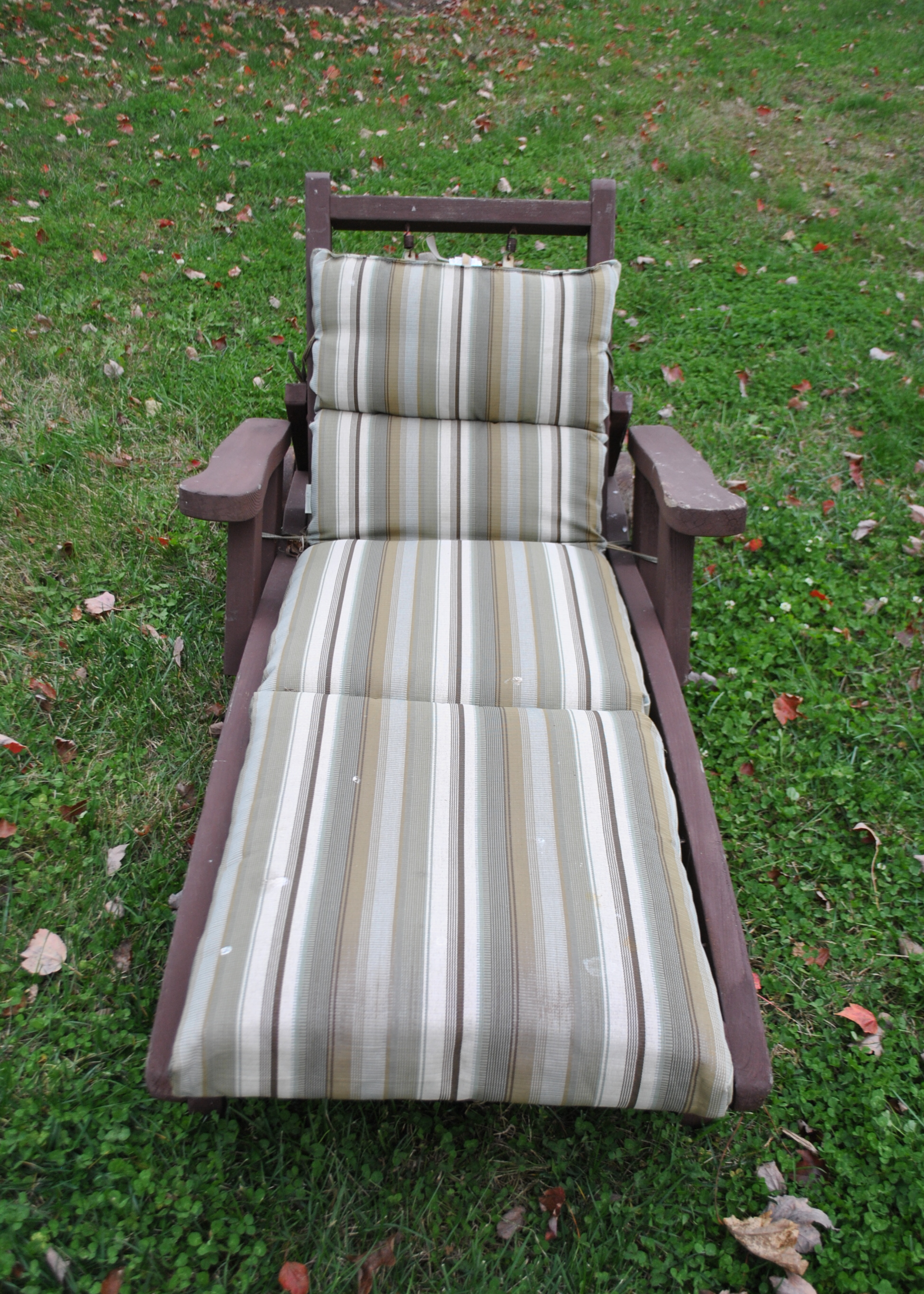 Vintage Seven Piece Brown Wood Patio Set