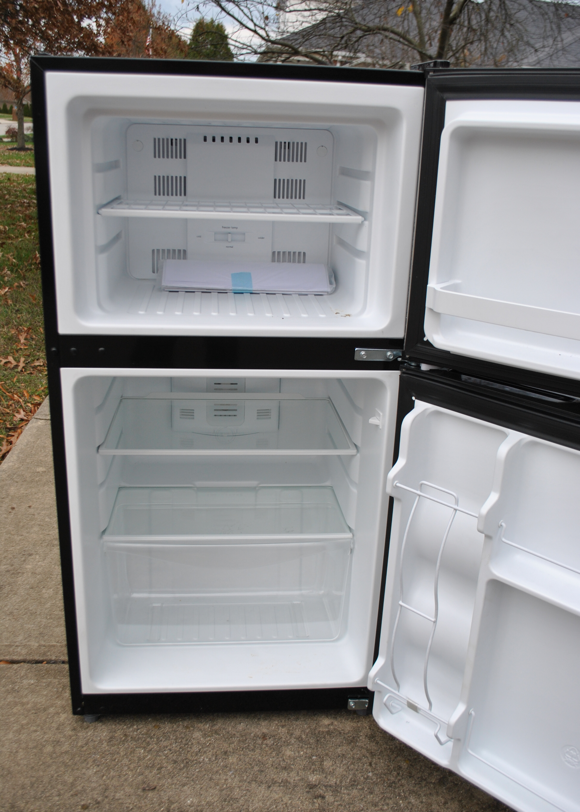 Small Frigidaire Refrigerator Freezer