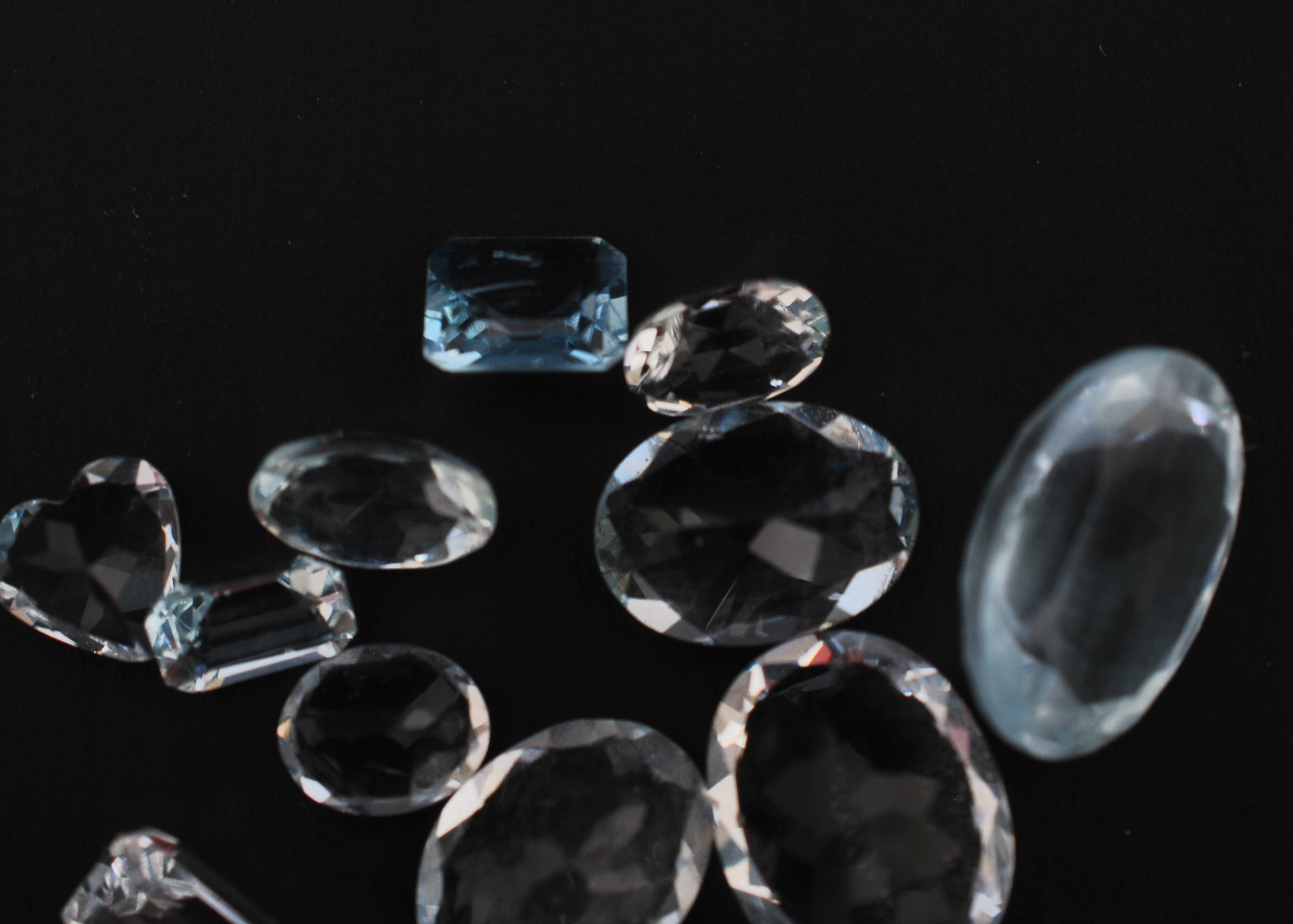 Loose Aquamarine Gemstones