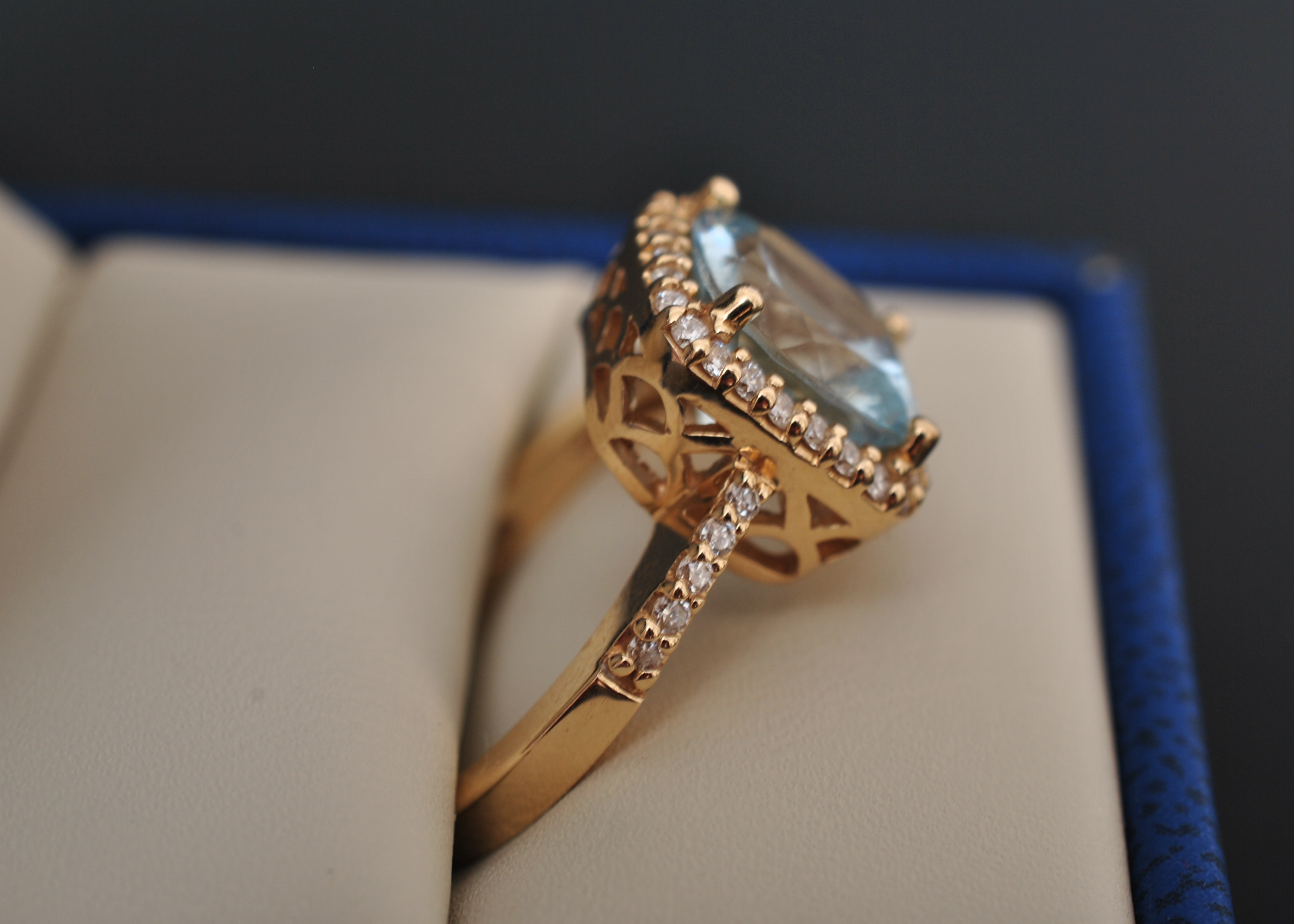 Aquamarine and Diamond 14K Yellow Gold Ring