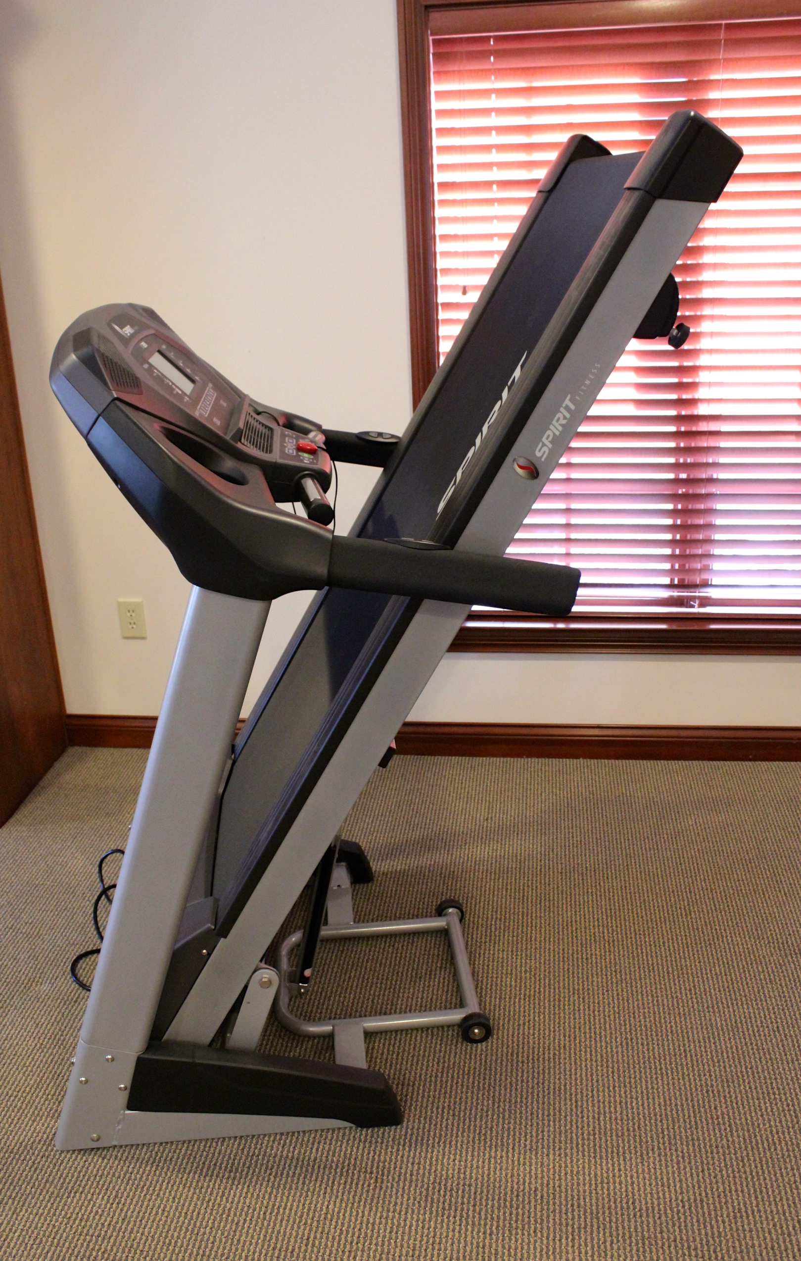 Spirit Fitness XT285 Treadmill
