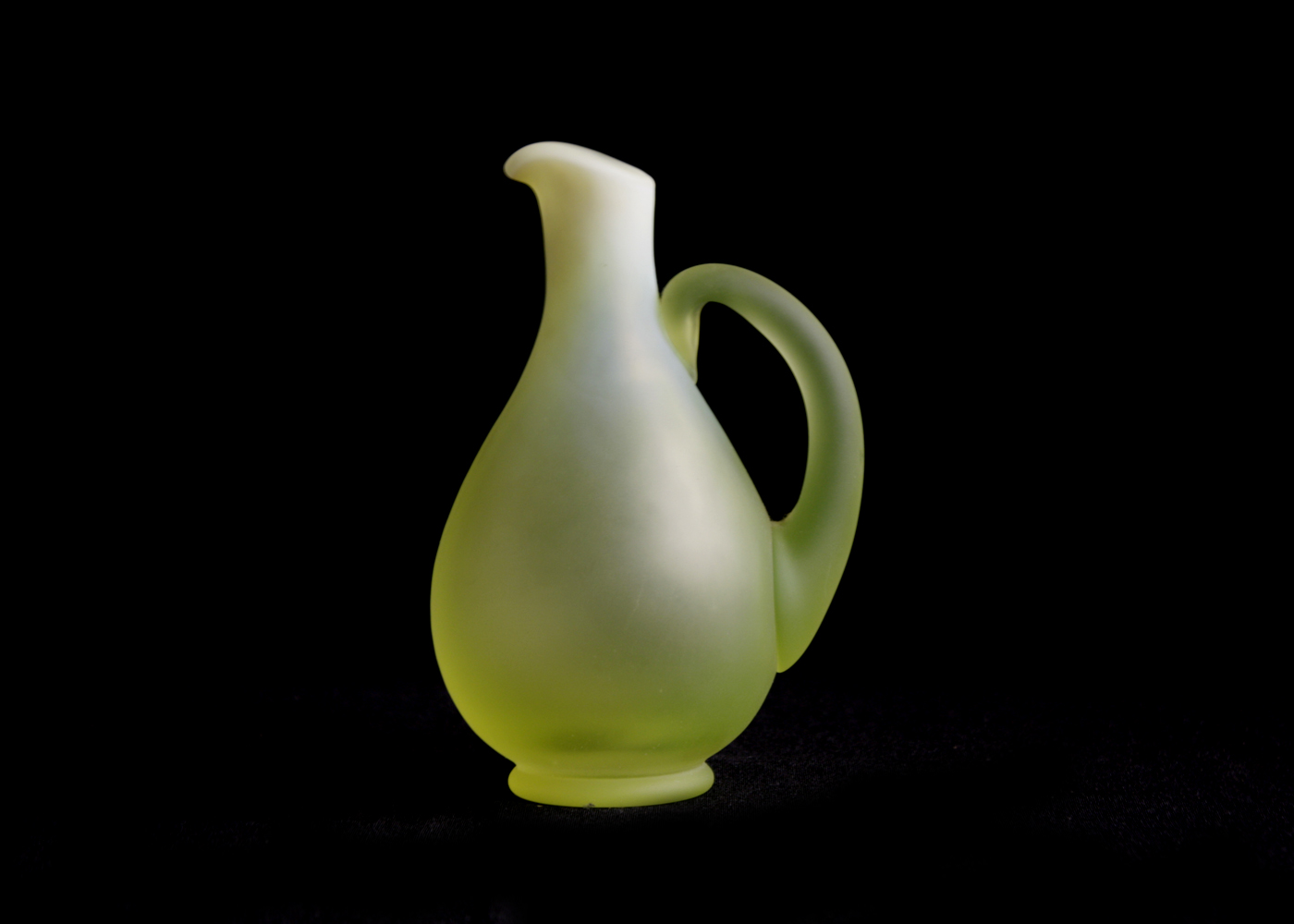 Gibson Art Glass Ewer