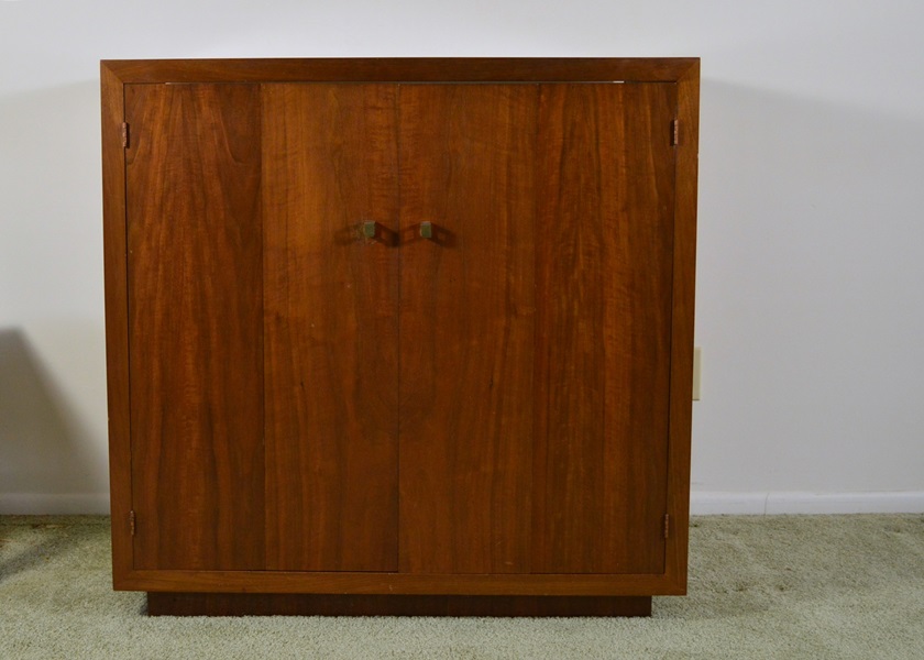 Mid Century Modern Walnut Behr Cabinet Cabinet
