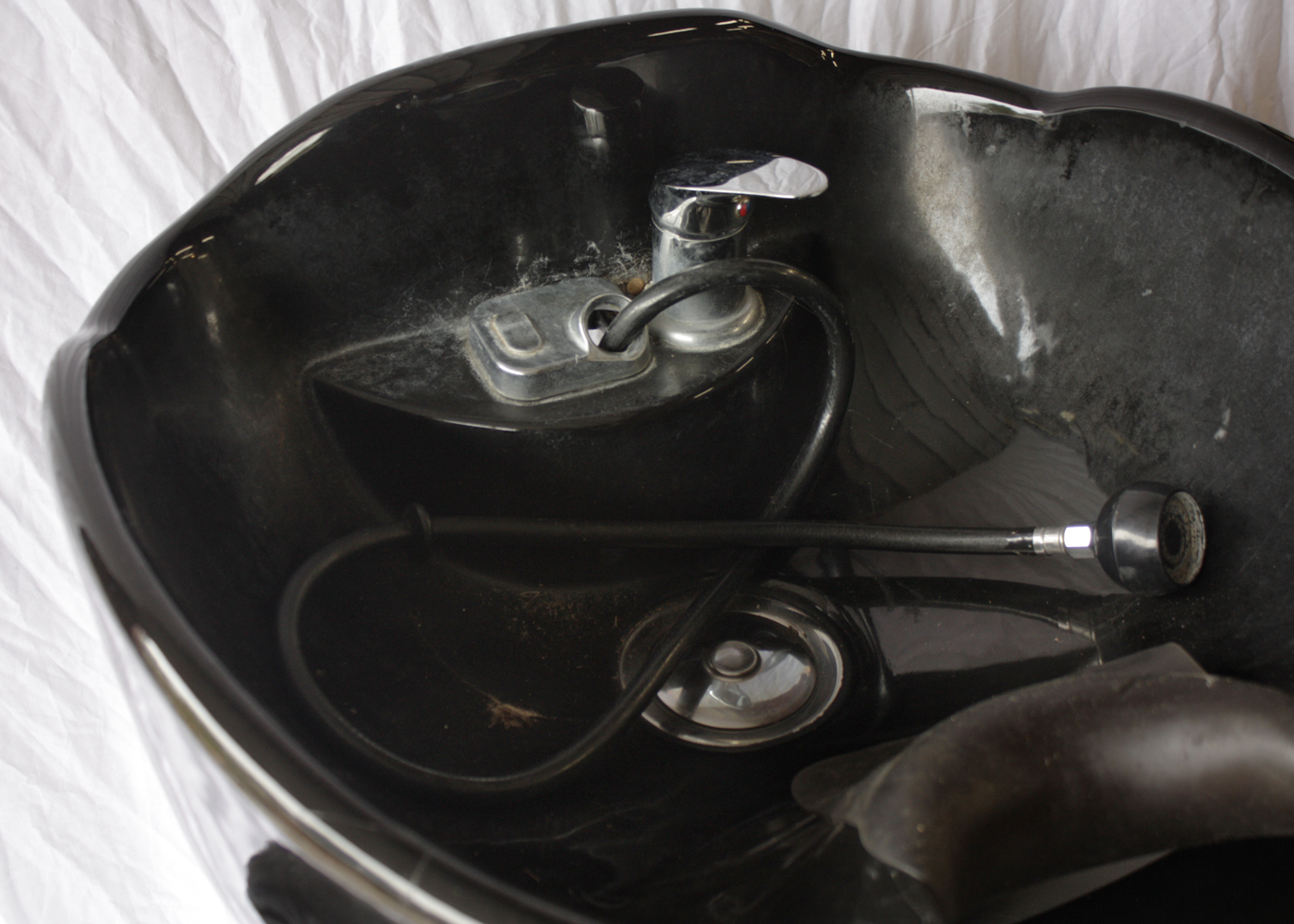 Euro Salon Shampoo Chair, Backwash, and Sink Bowl