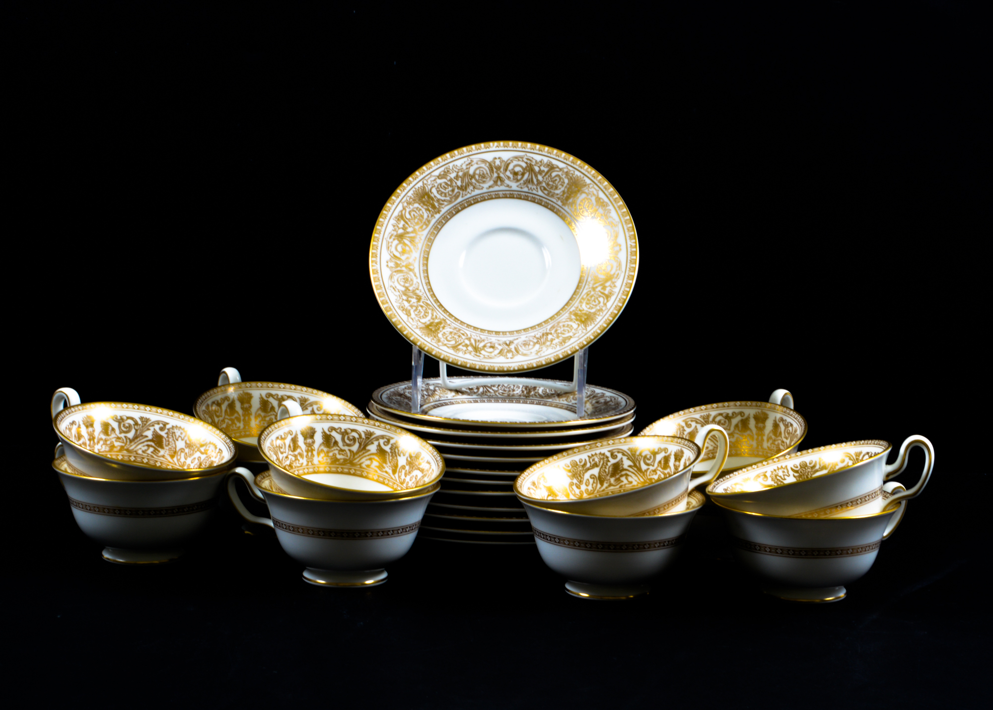 Royal Doulton English Fine Bone China