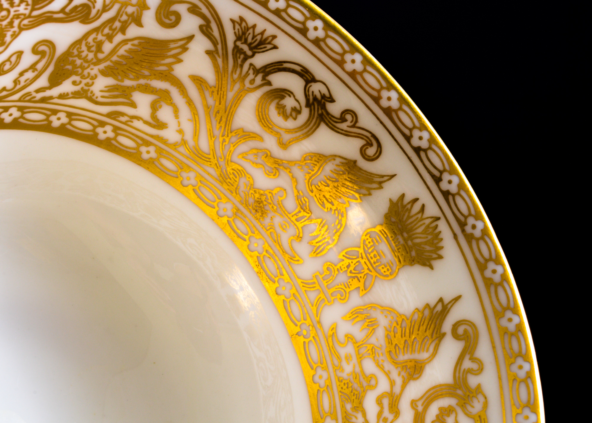 Royal Doulton English Fine Bone China