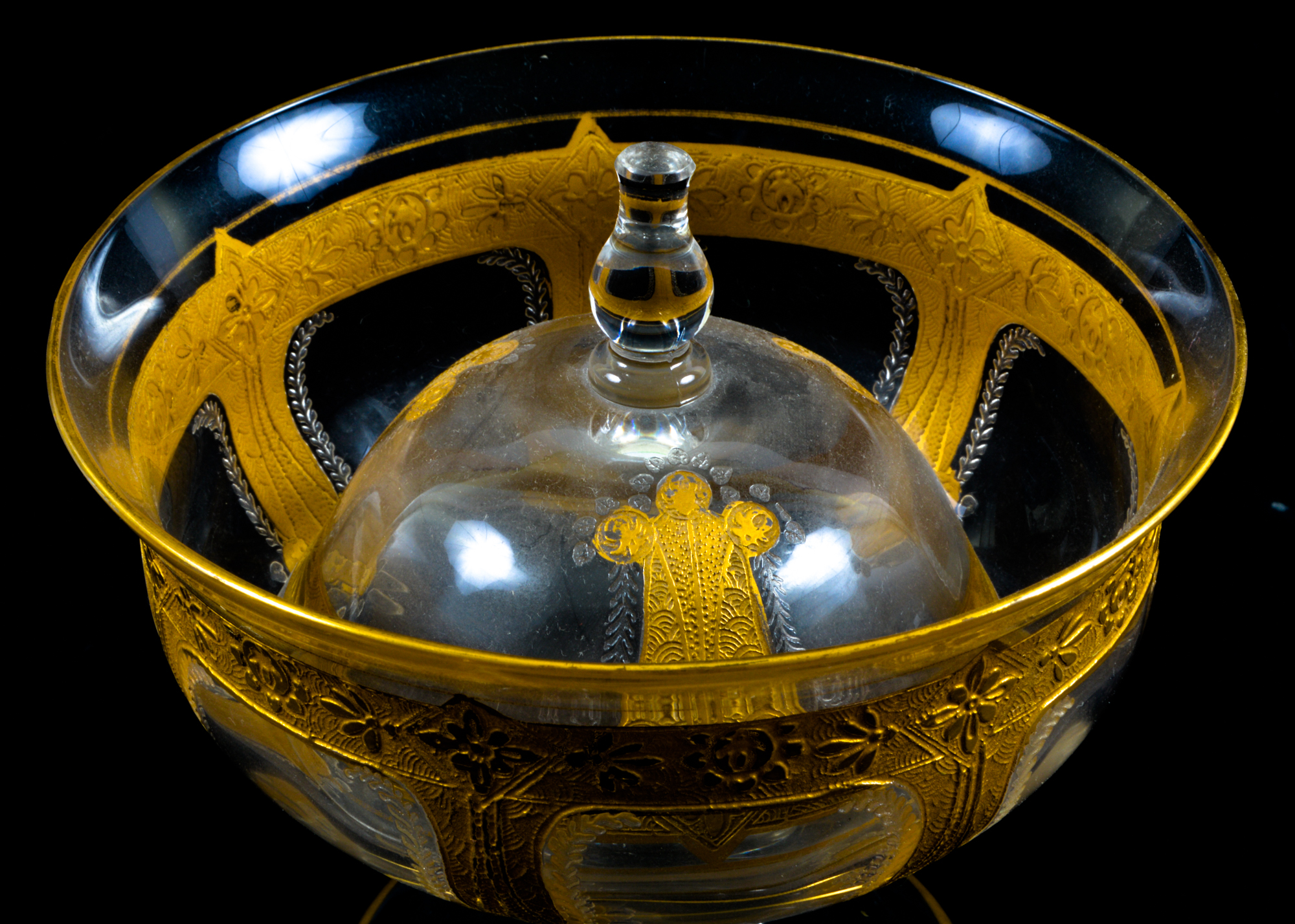 Gold Gilt Etched Glass Bowls