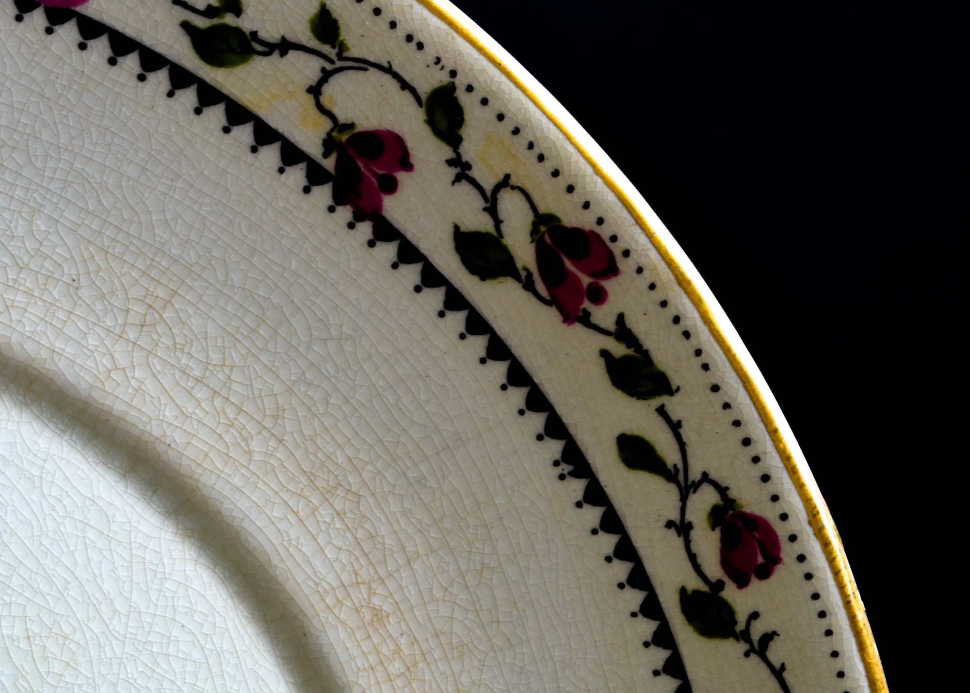 Wedgwood of Etruria Soup Tureen and Patrician Ivory Set