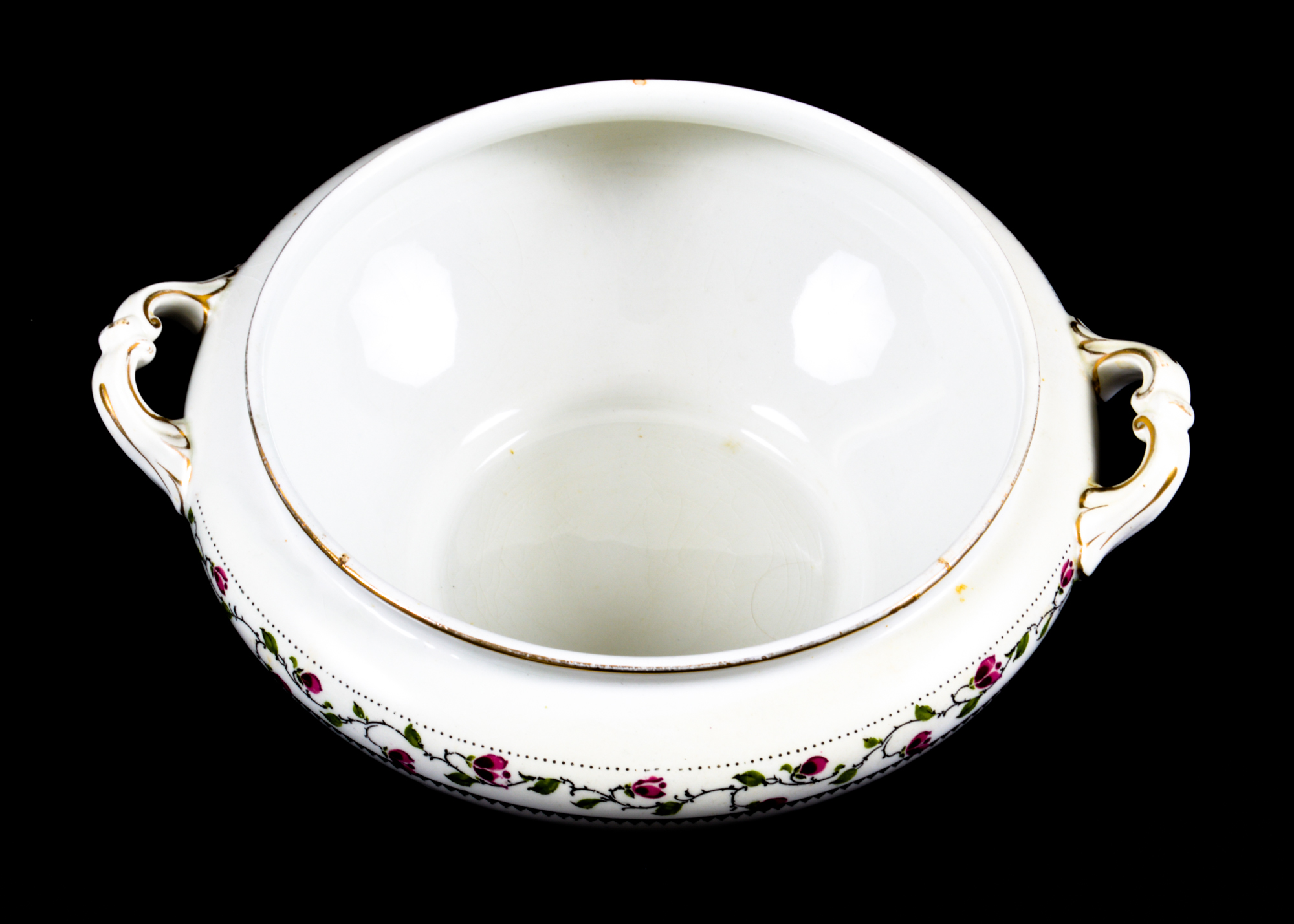 Wedgwood of Etruria Soup Tureen and Patrician Ivory Set