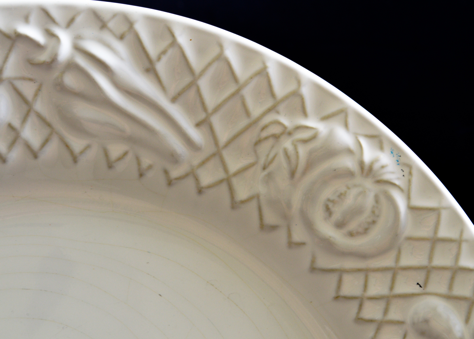 Crate and Barrel Dinnerware Set