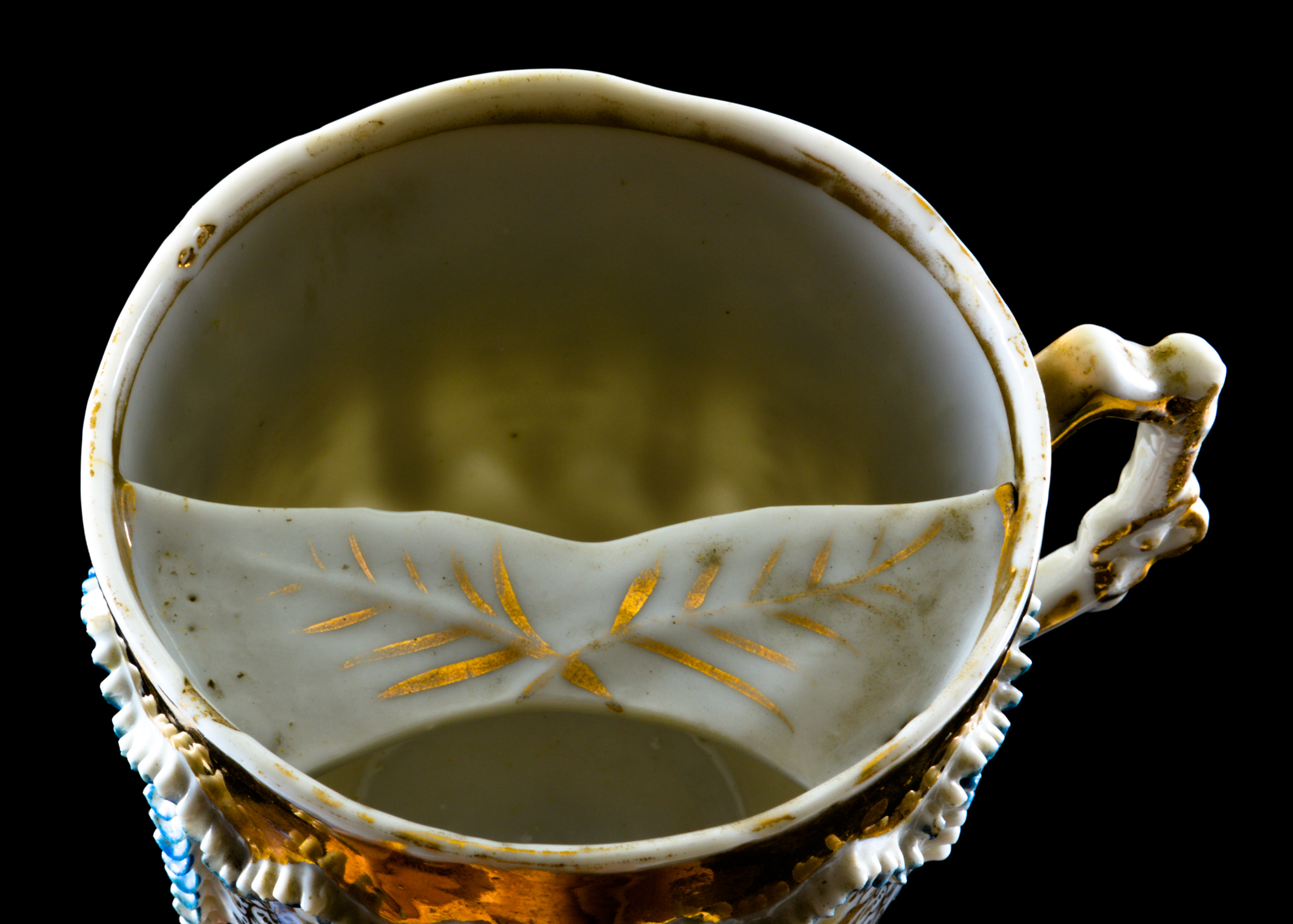 Mixed Glass and Porcelain Assortment