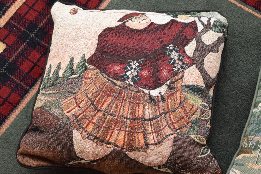 Golf Themed Rugs and Pillows