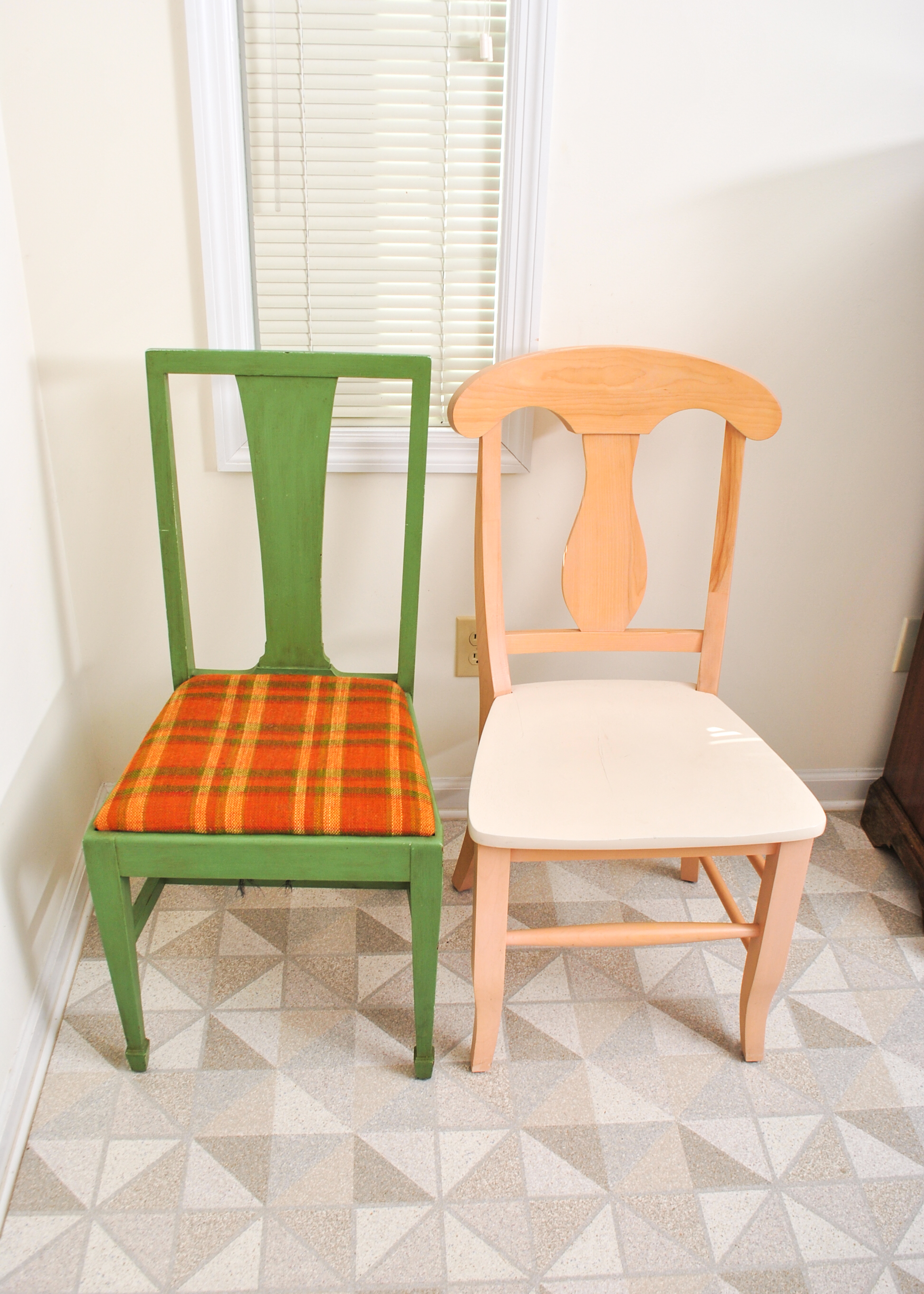 Painted Ash Pedestal Table & Four Chairs