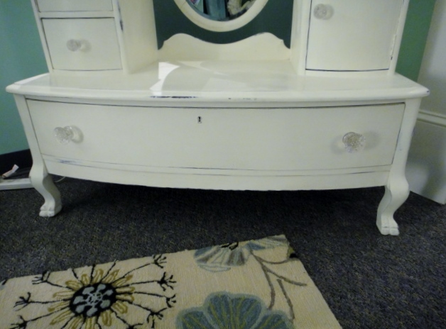 Vintage White Dresser Vanity With Oval Mirror